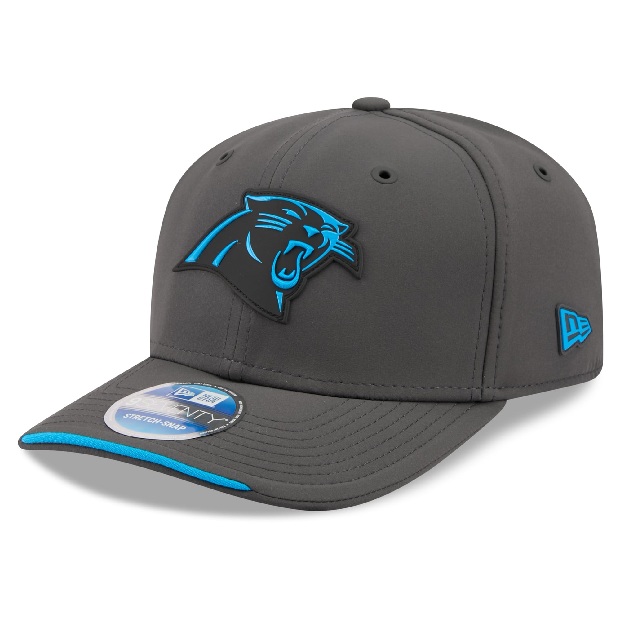 Casquette ajustable New Era anthracite Carolina Panthers 2026 Sideline pour temps froid 9SEVENTY