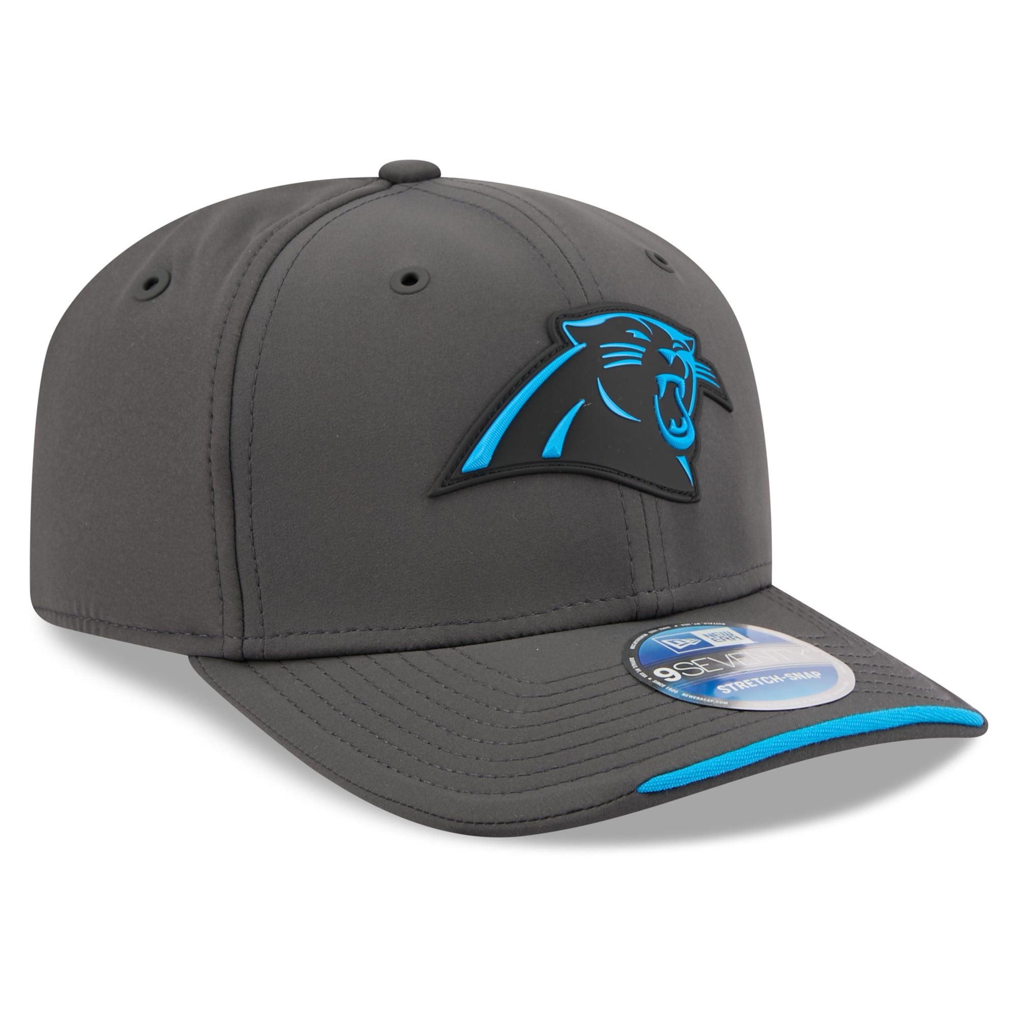 Casquette ajustable New Era anthracite Carolina Panthers 2026 Sideline pour temps froid 9SEVENTY
