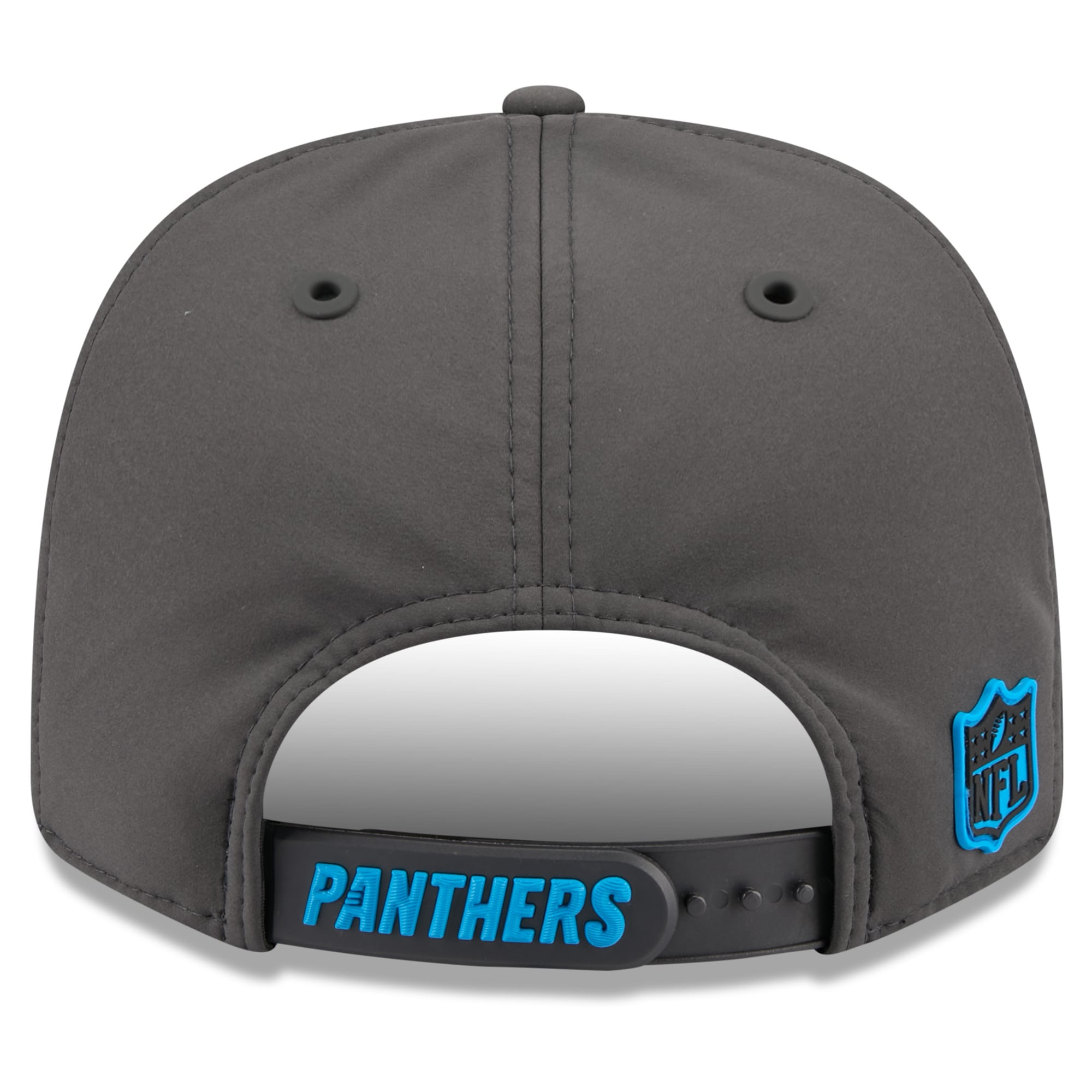 Casquette ajustable New Era anthracite Carolina Panthers 2026 Sideline pour temps froid 9SEVENTY