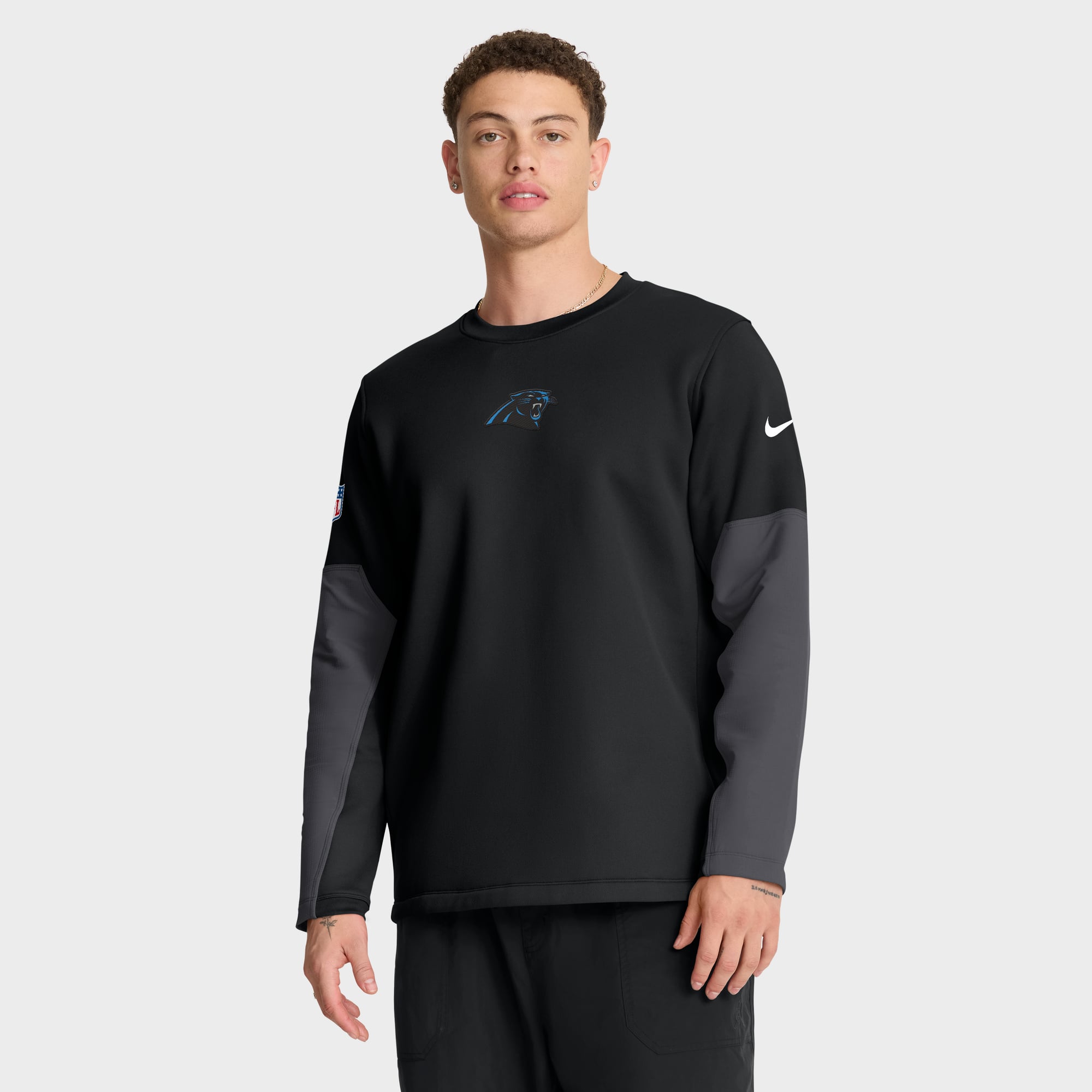 Men's Nike Black Carolina Panthers Sideline Coaches Midweight Therma-FIT Crew Pullover