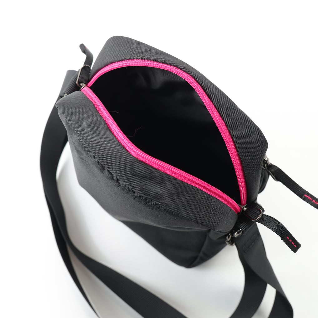 縦型ショルダーバッグ (CEREZO OSAKA)