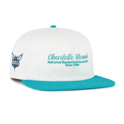 Charlotte Hornets '47 Script Stack Captain Snapback Hat - White