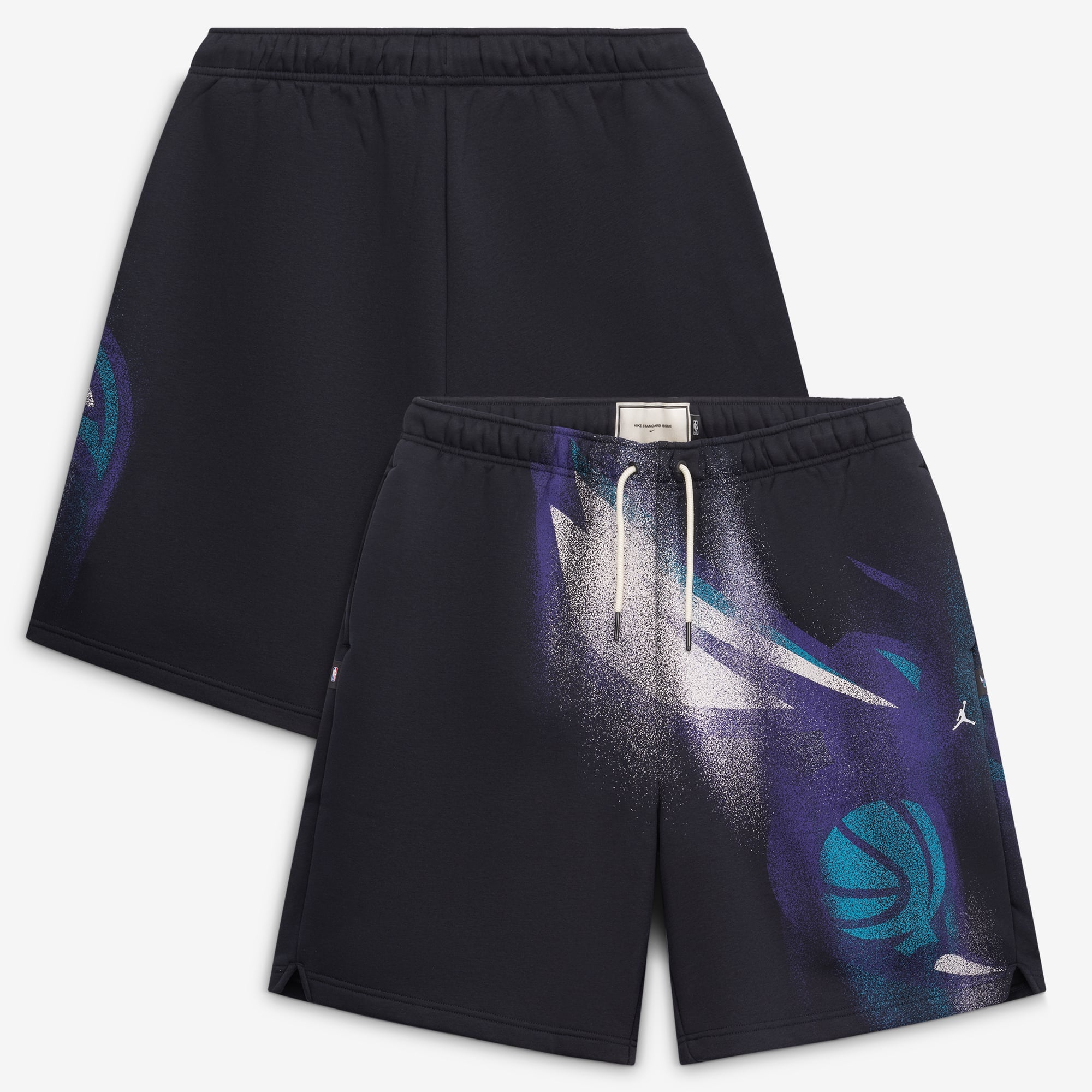 Short en polaire Jordan Brand Black Charlotte Hornets 2026 Standard Issue Practice Icon pour homme