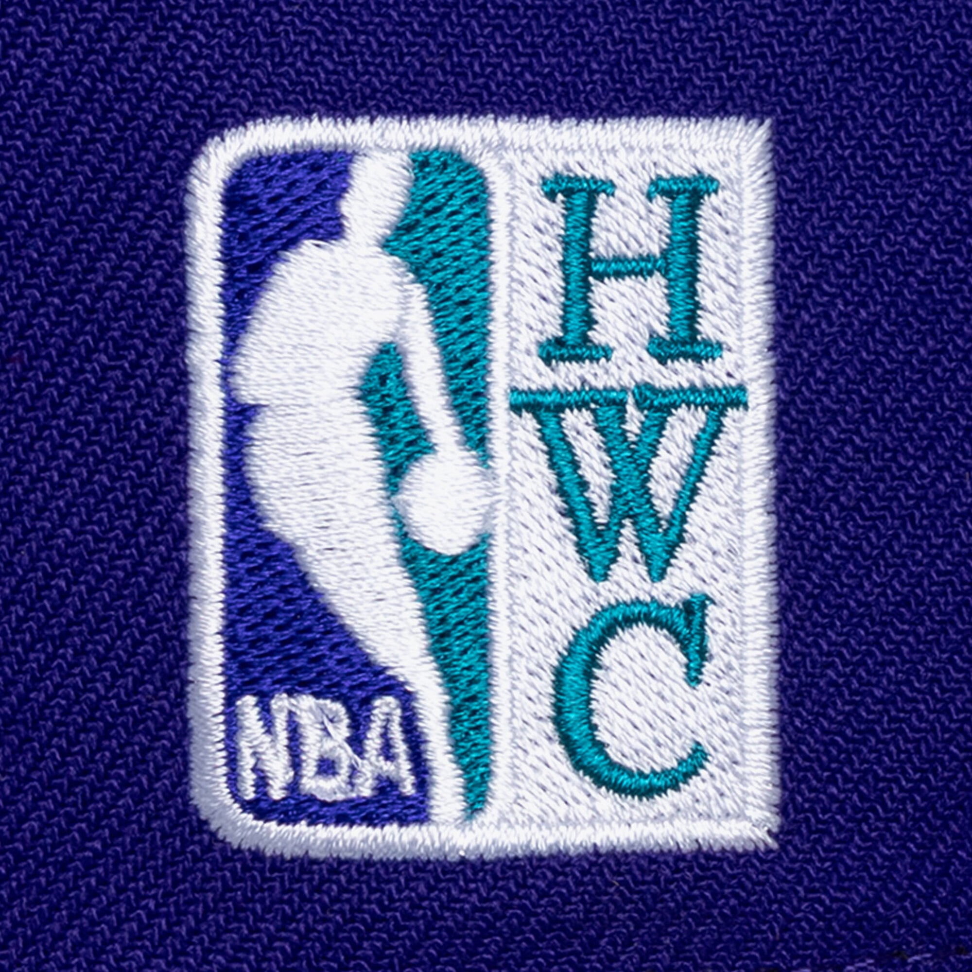Men's Mitchell & Ness Purple Charlotte Hornets Legendary Home Pro Pinch Snapback Hat