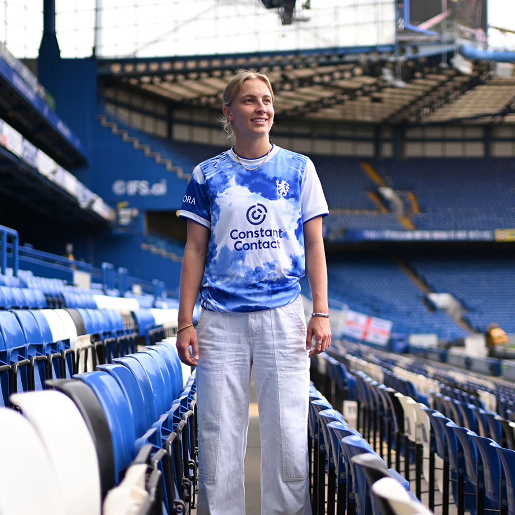 Chelsea Nike Home Pre Match Top - White - Womens