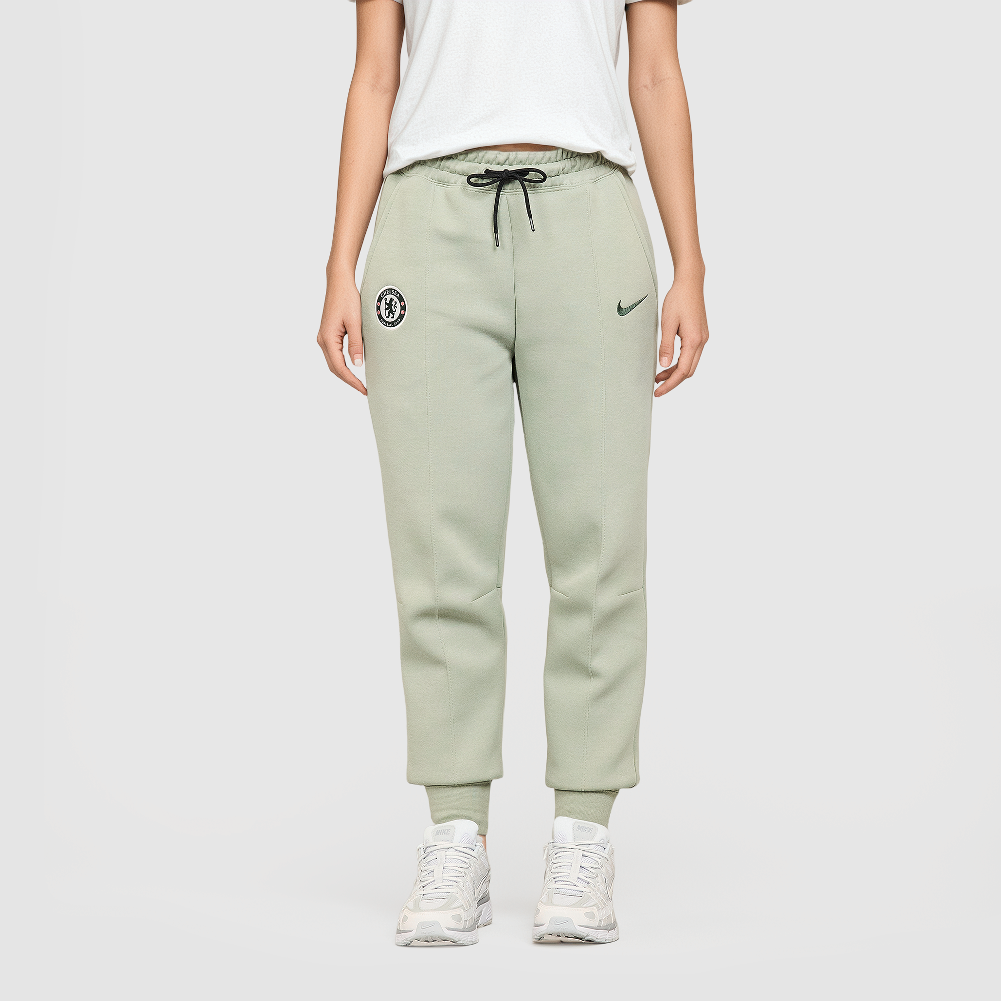 chelsea-nike-tech-fleece- 