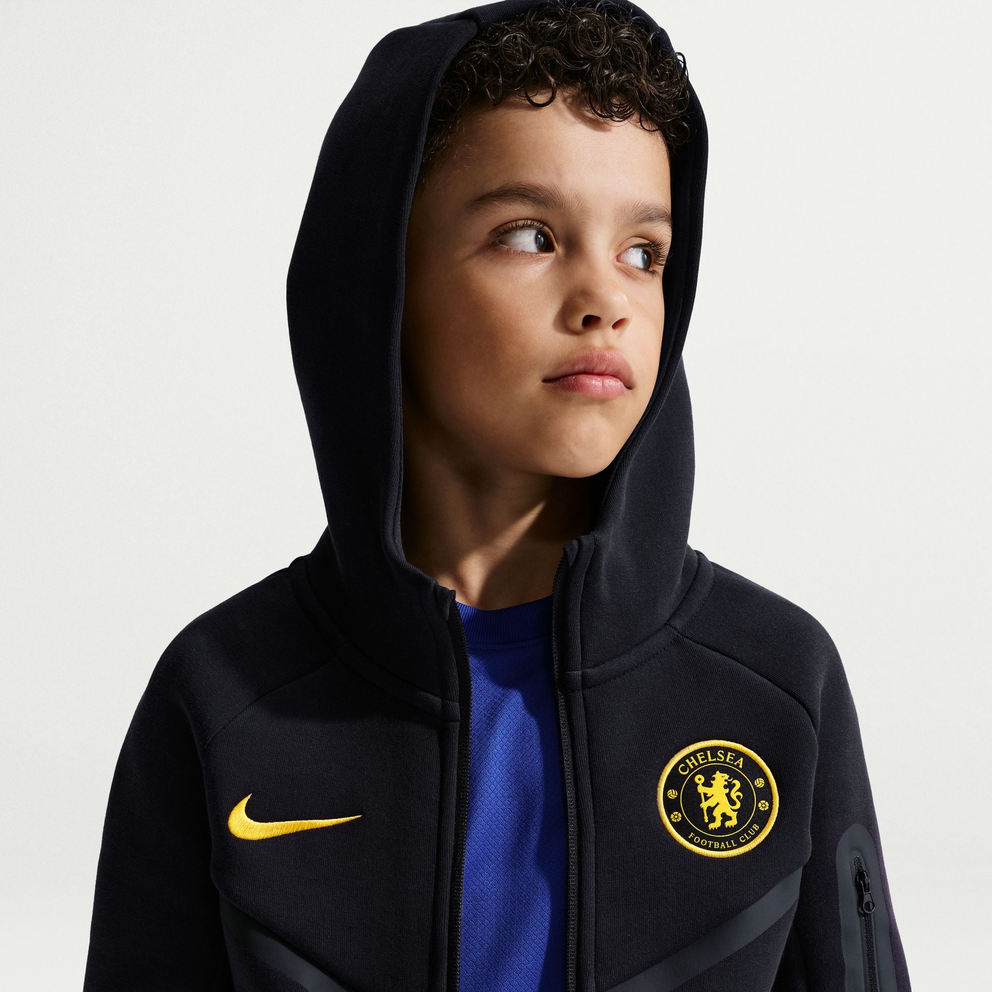 Veste à capuche zippée Nike Chelsea Tech Fleece noire pour enfant