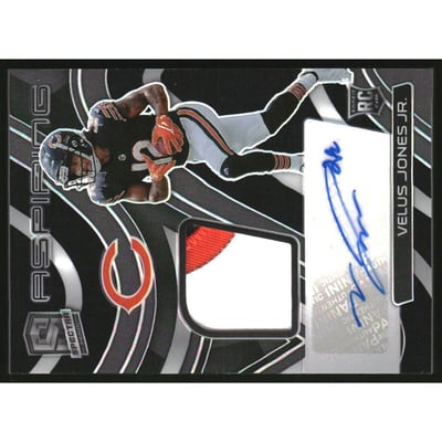 2022 Panini Spectra Aspiring Patch Autographs #18 Velus Jones Jr.