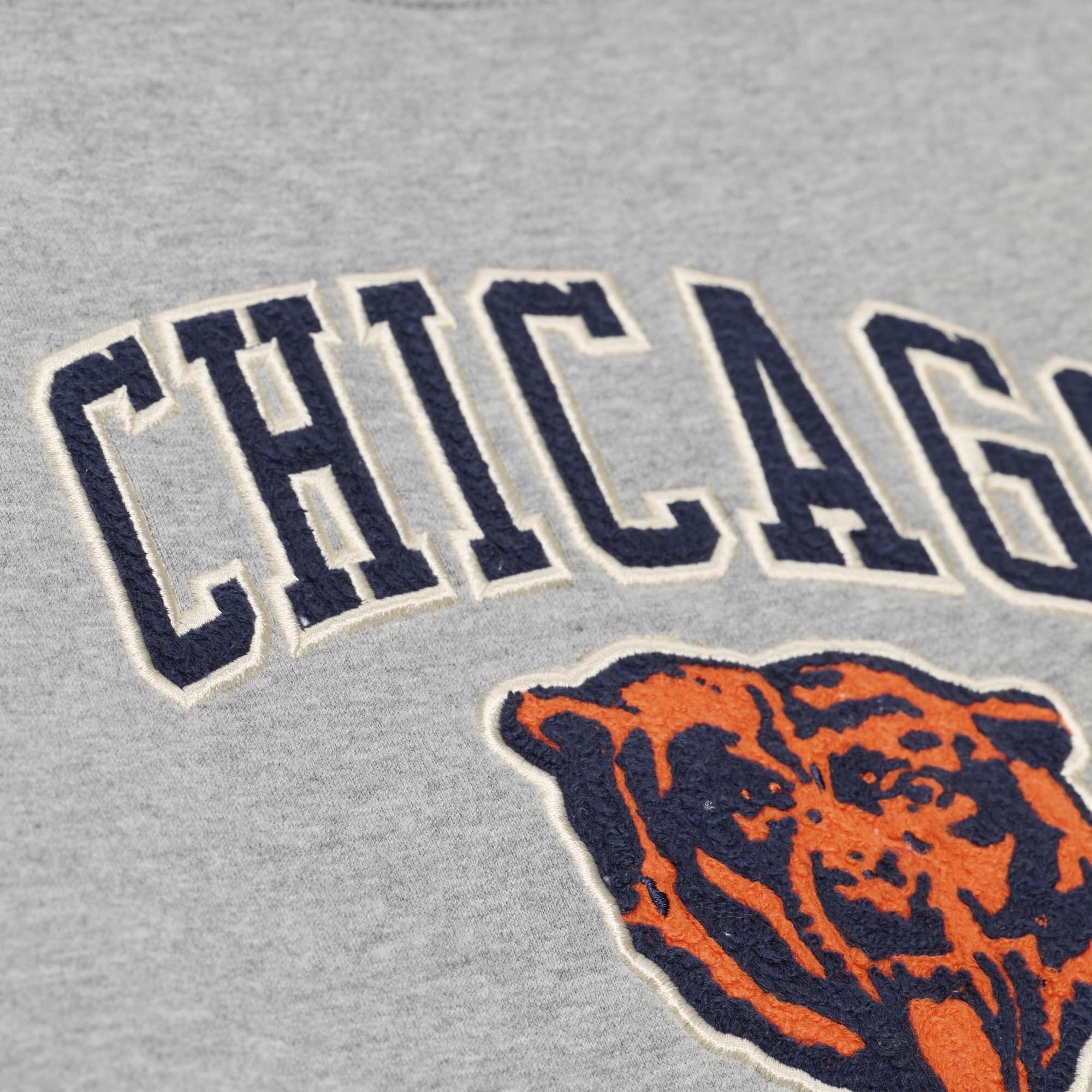 Sweat-shirt Mitchell & Ness pour homme, gris chiné, Chicago Bears, collection Premium Essentials.