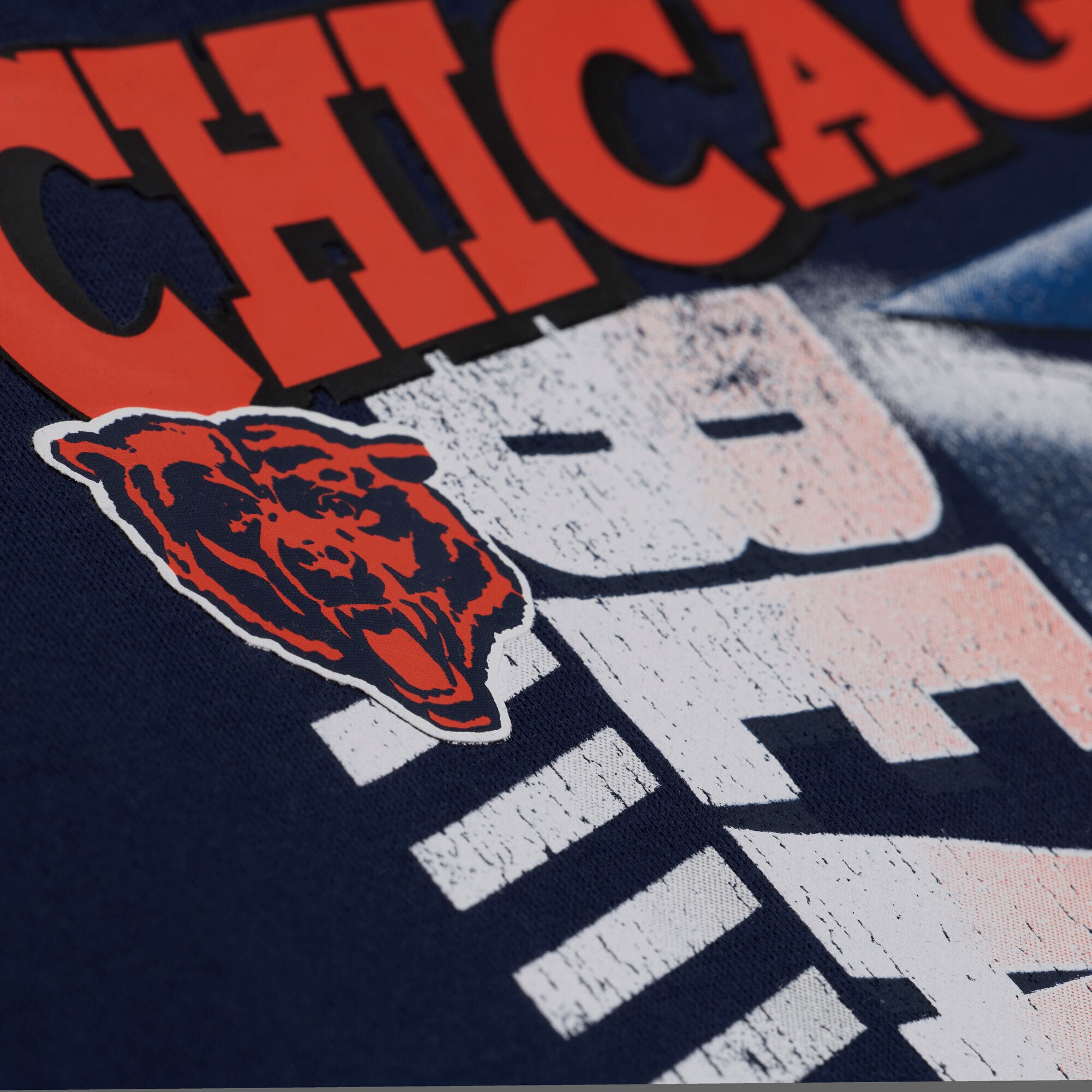 Sweat à capuche en polaire Mitchell & Ness bleu marine Chicago Bears Core Essentials Street Graphic pour homme