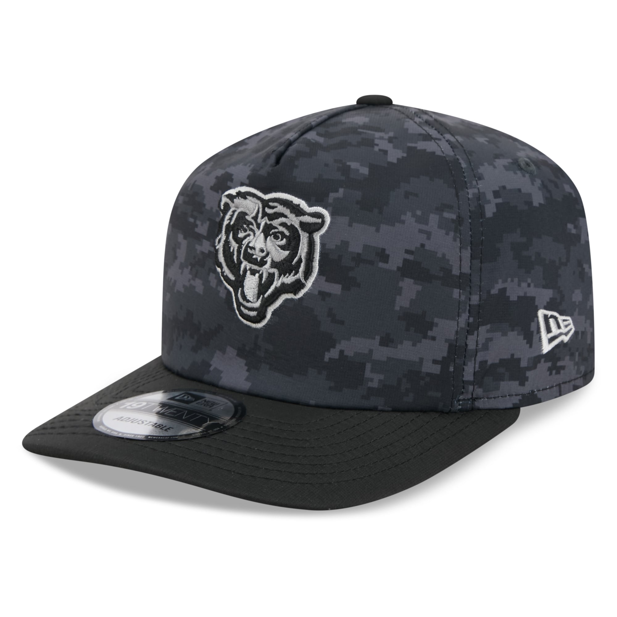 Casquette ajustable New Era noire Chicago Bears 2026 Salute To Service 19TWENTY pour homme