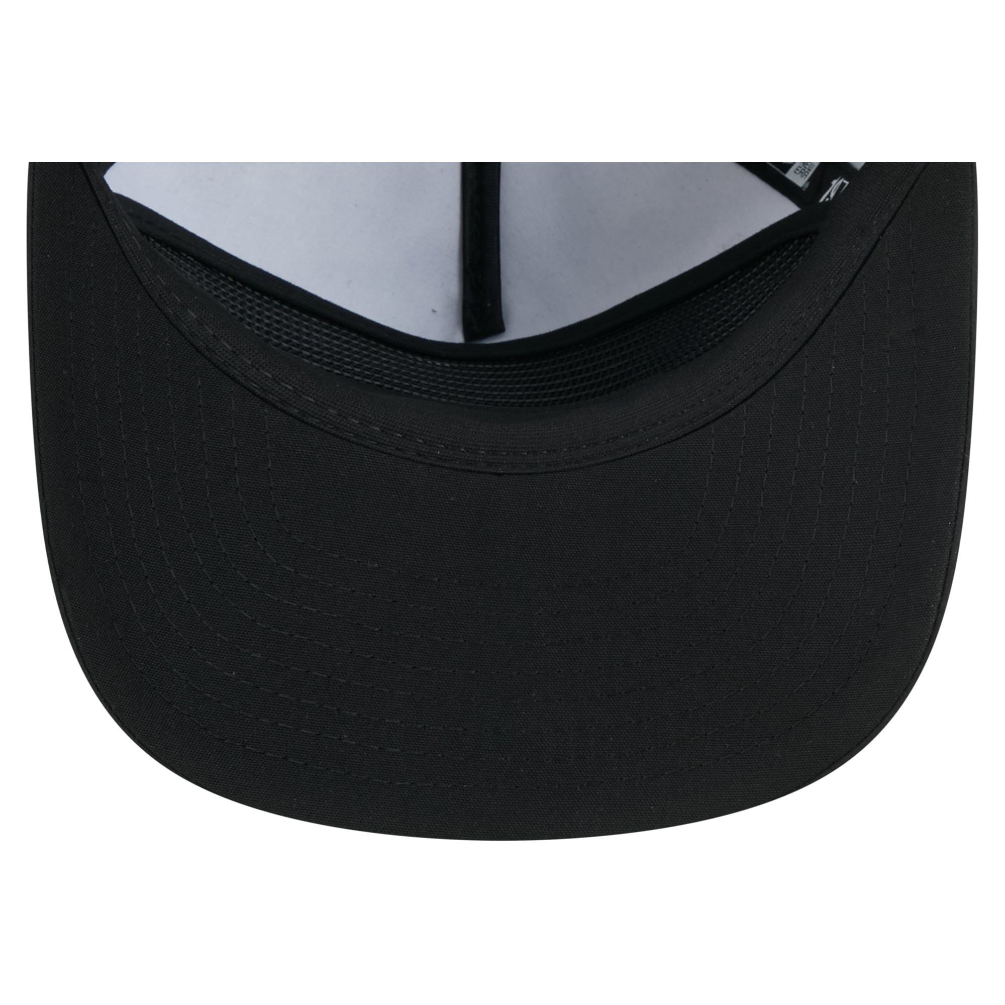 Casquette ajustable New Era noire Chicago Bears 2026 Salute To Service 19TWENTY pour homme