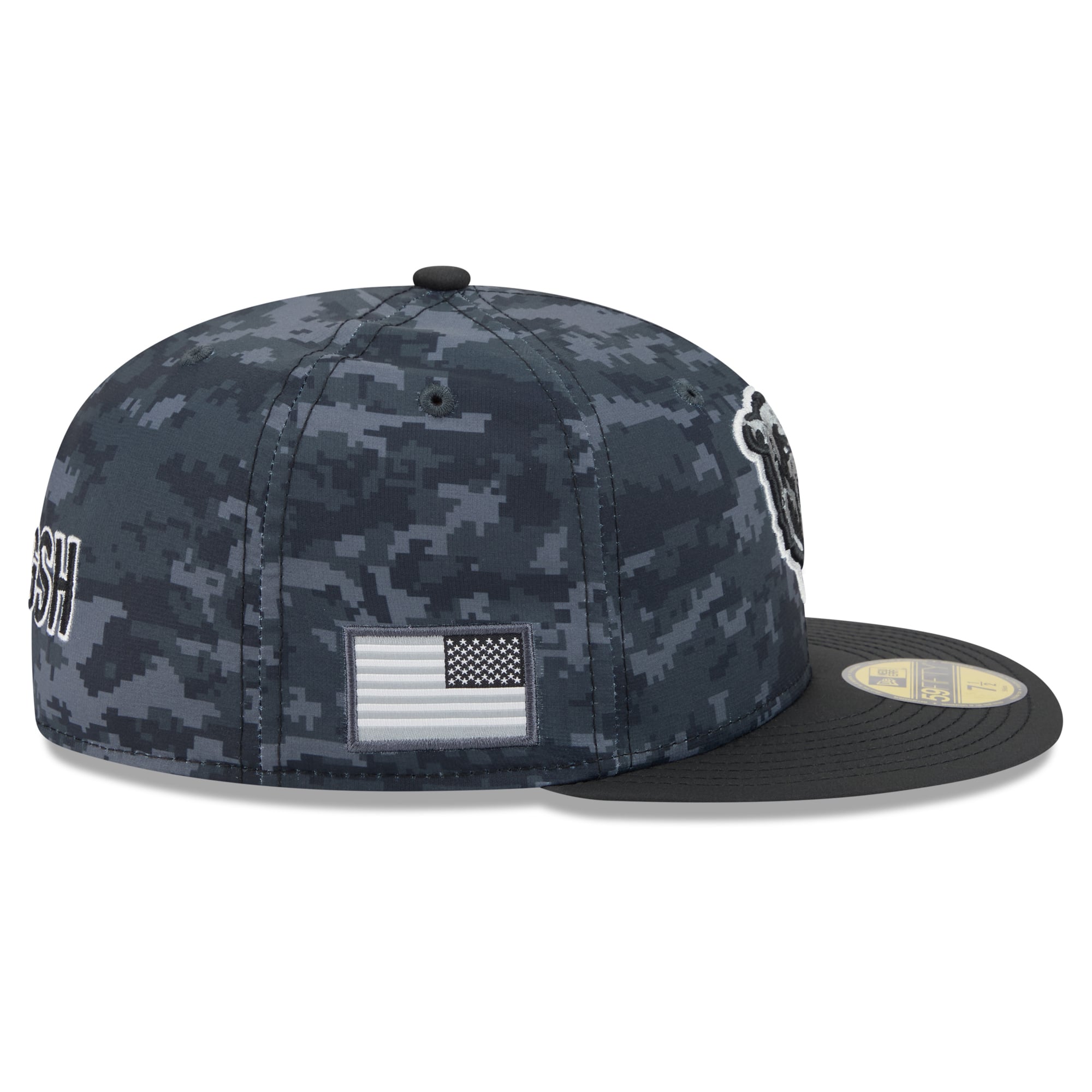 Men's New Era Black Chicago Bears 2026 Salute To Service 59FIFTY Fitted Hat
