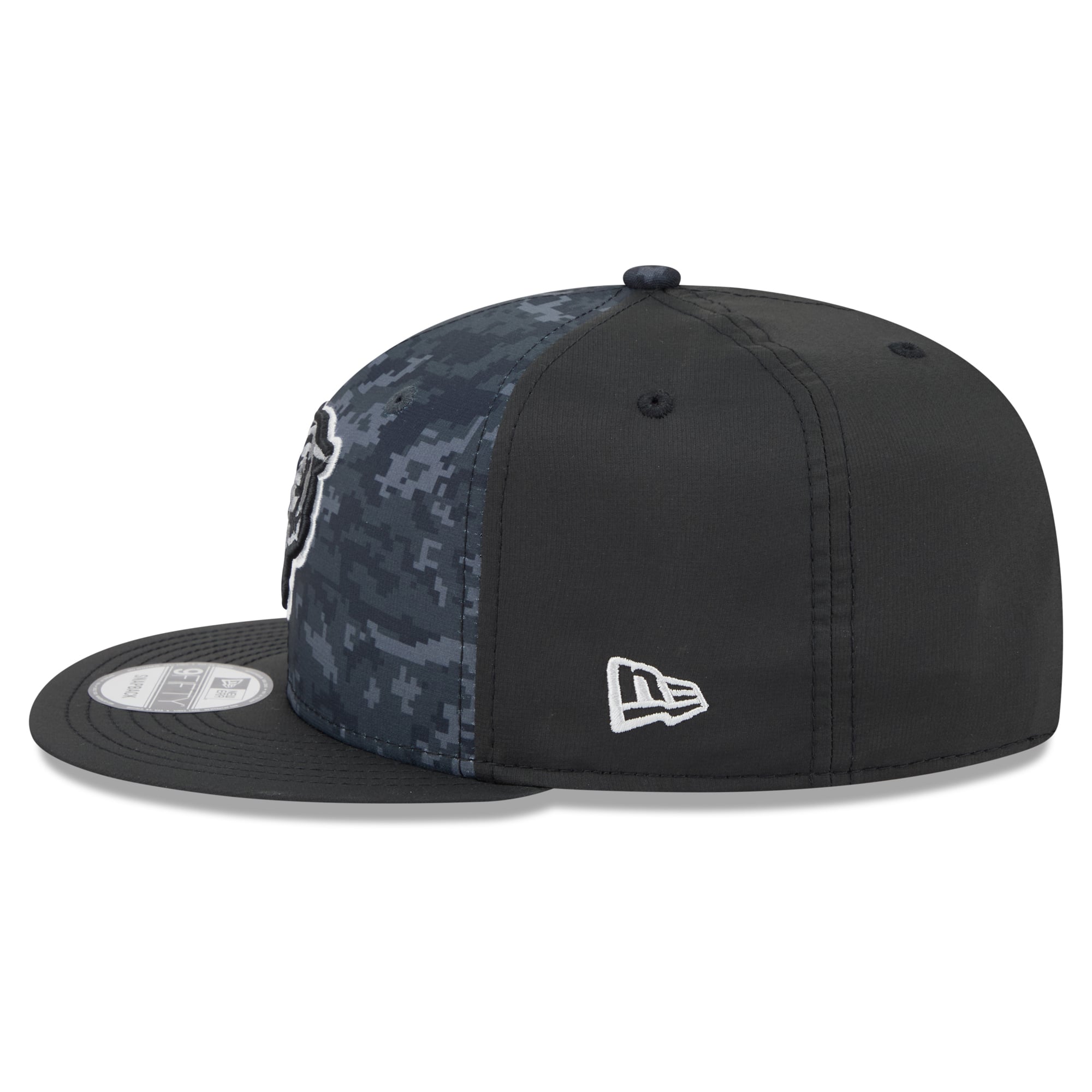 Casquette snapback New Era noire Chicago Bears 2026 Salute To Service 9FIFTY pour homme