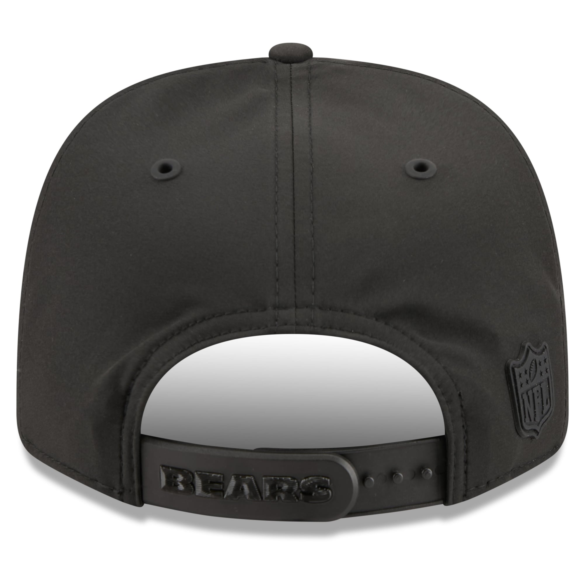 Men's New Era Black Chicago Bears 2026 Sideline 9SEVENTY Adjustable Hat