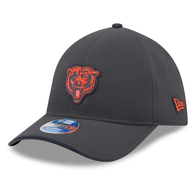 Chicago Bears New Era 2026 Sideline Cold Weather  39THIRTY M-Crown Stretch Hat - Charcoal