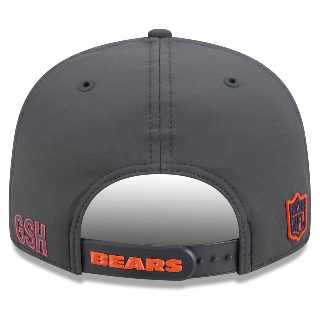 Chicago Bears New Era 2026 Sideline Cold Weather 9FIFTY Snapback Hat ...