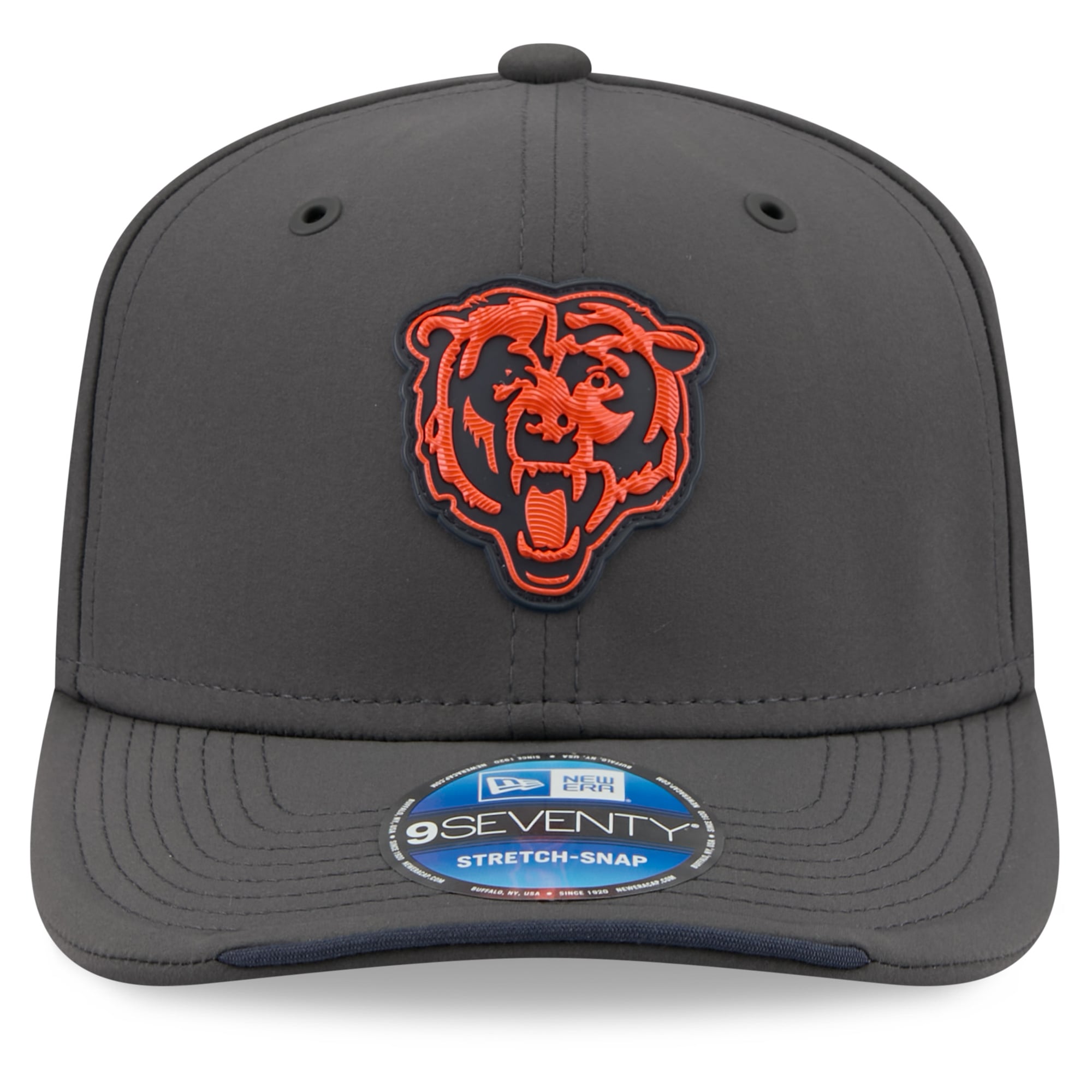 Men's New Era Charcoal Chicago Bears 2026 Sideline Cold Weather 9SEVENTY Adjustable Hat