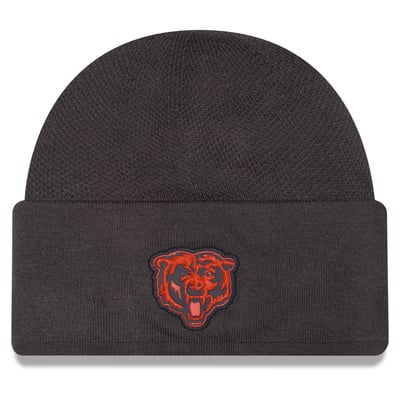 Chicago Bears New Era 2026 Sideline Cold Weather  Skully Knit Hat - Charcoal