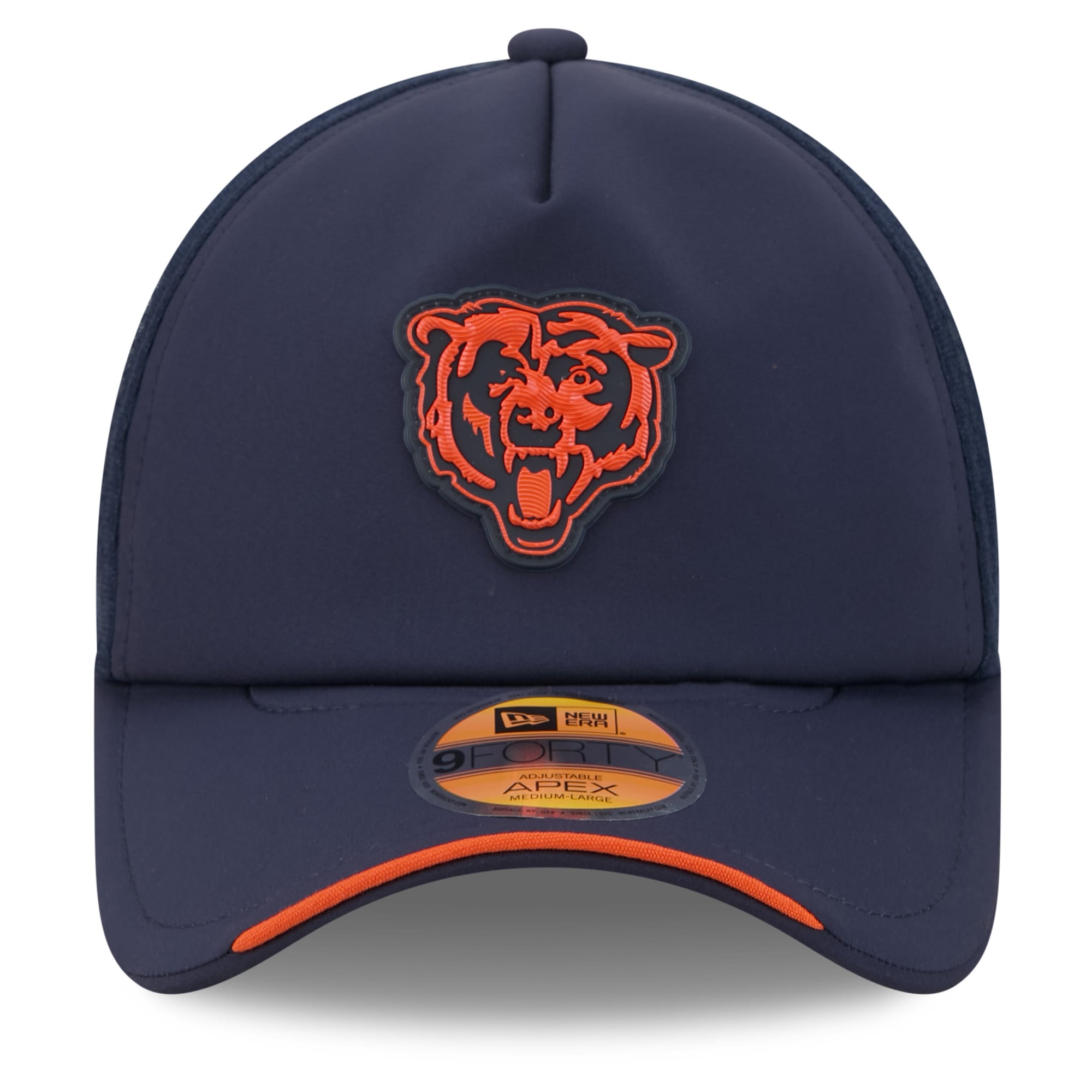 Men's New Era Navy Chicago Bears 2026 Sideline Apex 9FORTY Adjustable Trucker Hat