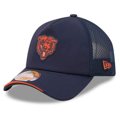 Chicago Bears New Era 2026 Sideline Apex 9FORTY Adjustable Trucker Hat - Navy