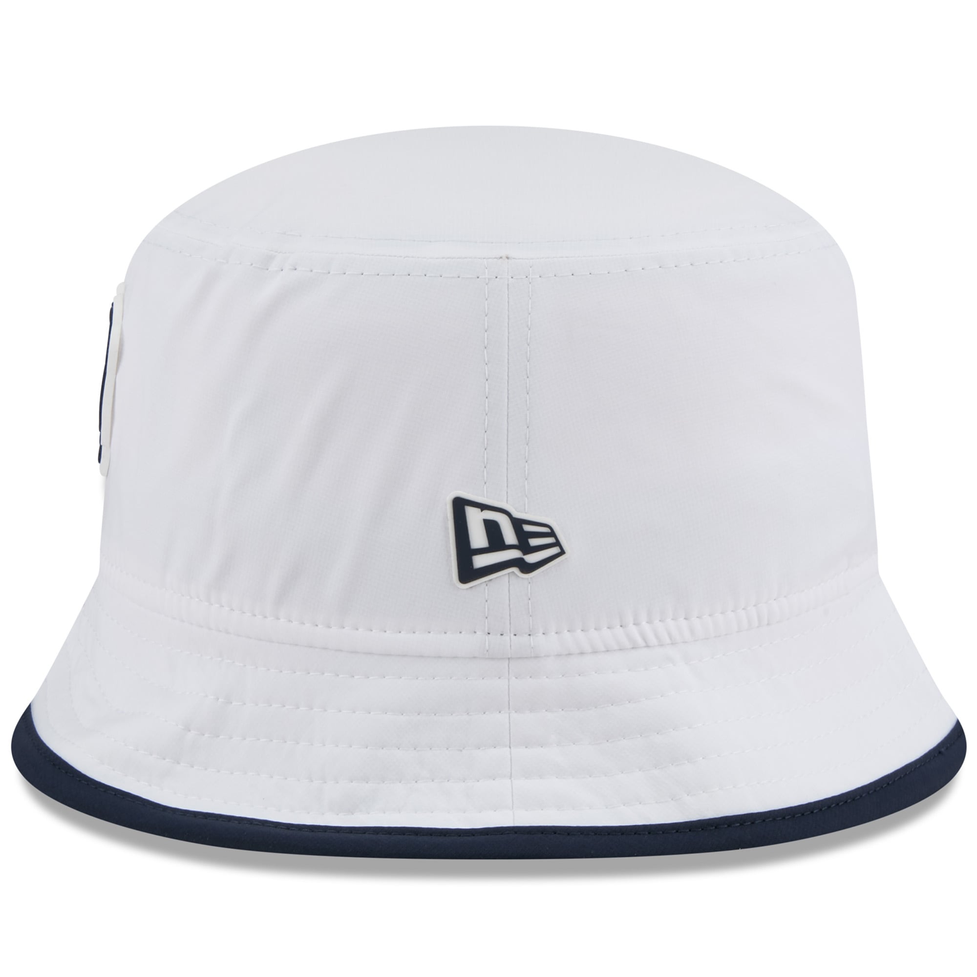 Men's New Era White Chicago Bears 2025 NFL Training Camp Stretch Bucket Hat