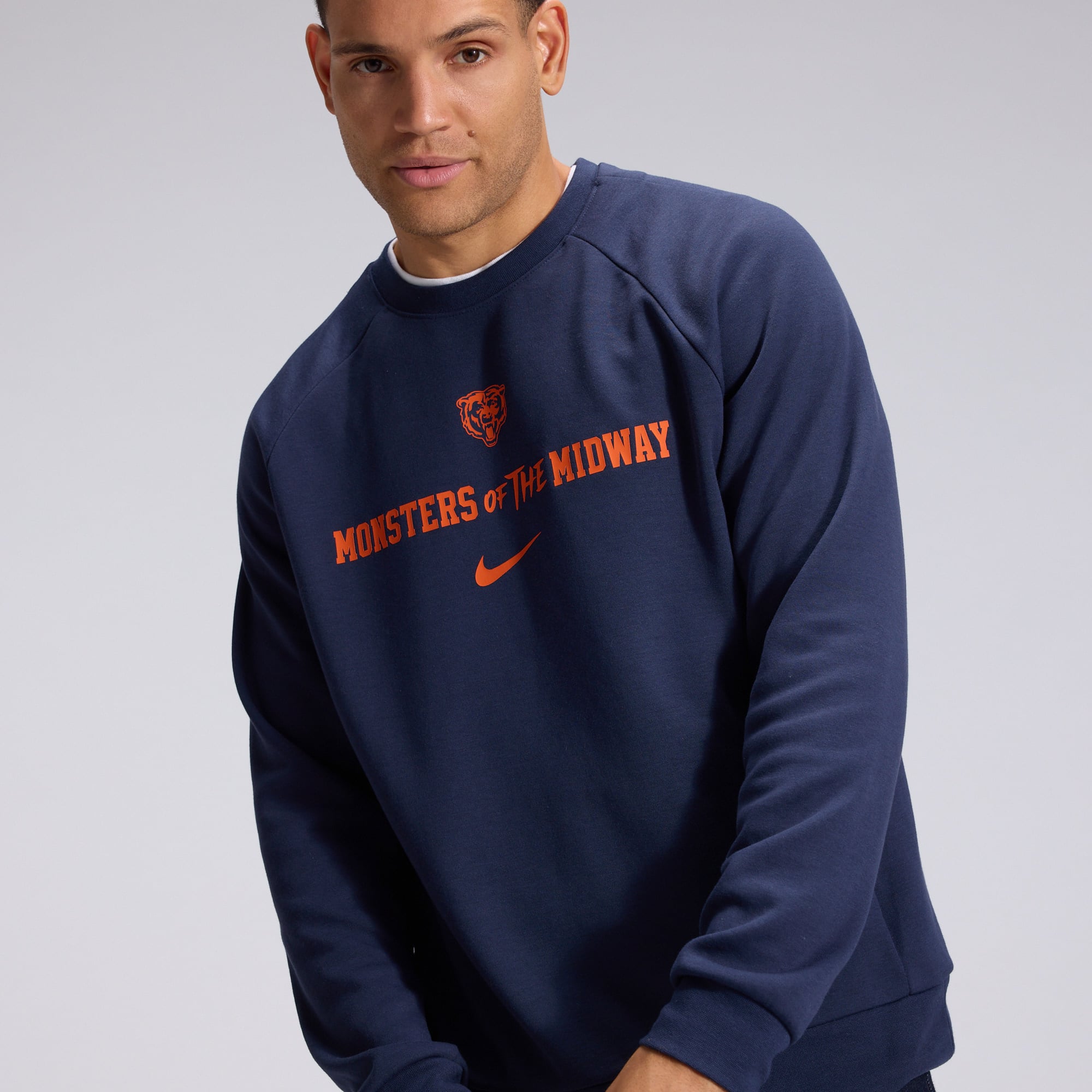 Men's Nike Navy Chicago Bears 2026 Rivalries Collection Dri-FIT Crew Sweatshirt
