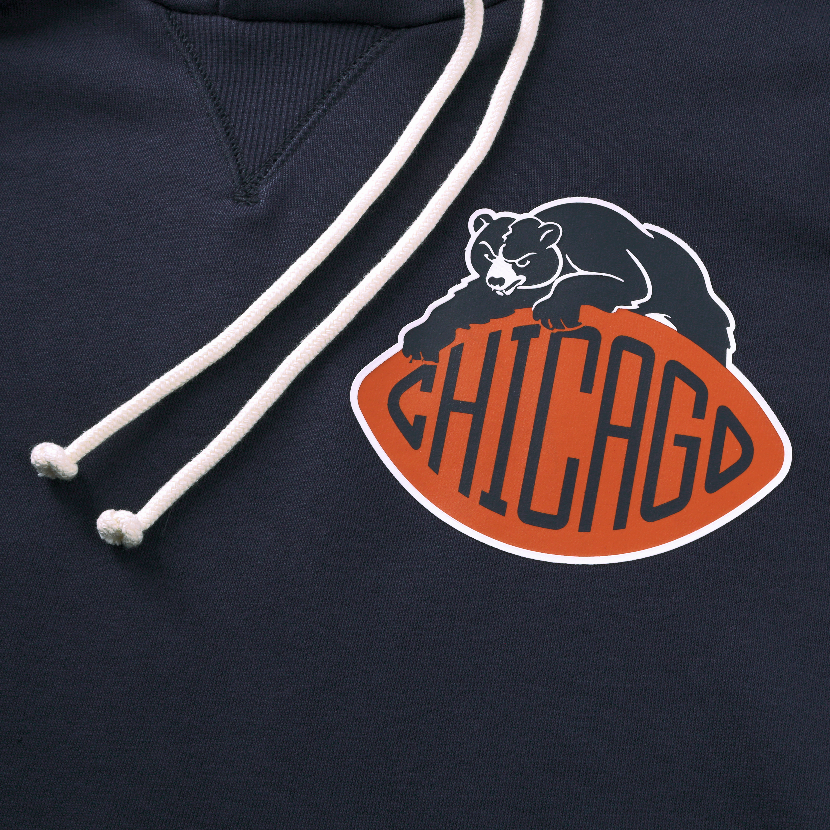 Sweat à capuche Nike Chicago Bears bleu marine, collection Rivalries 2026, modèle standard.