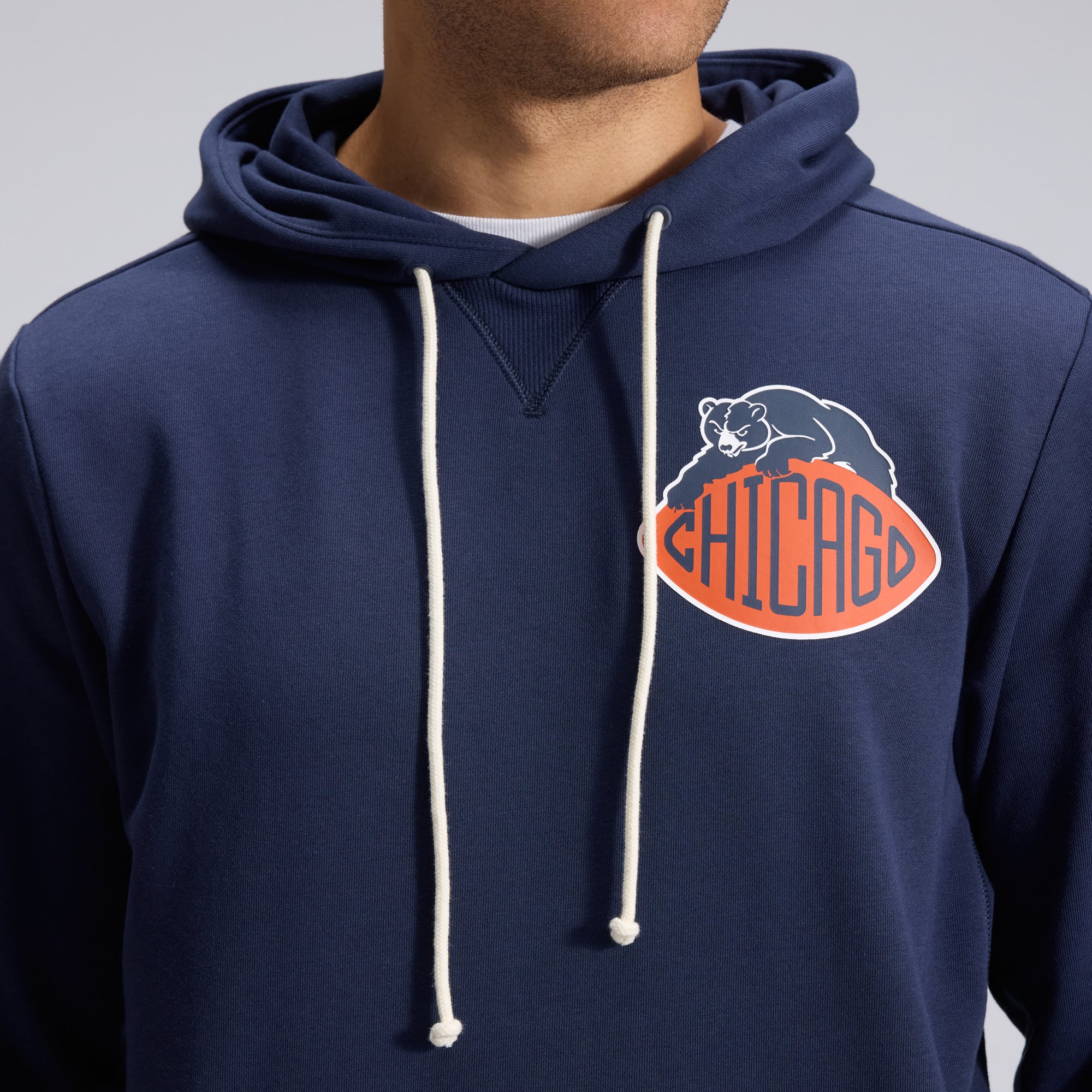 Sweat à capuche Nike Chicago Bears bleu marine, collection Rivalries 2026, modèle standard.