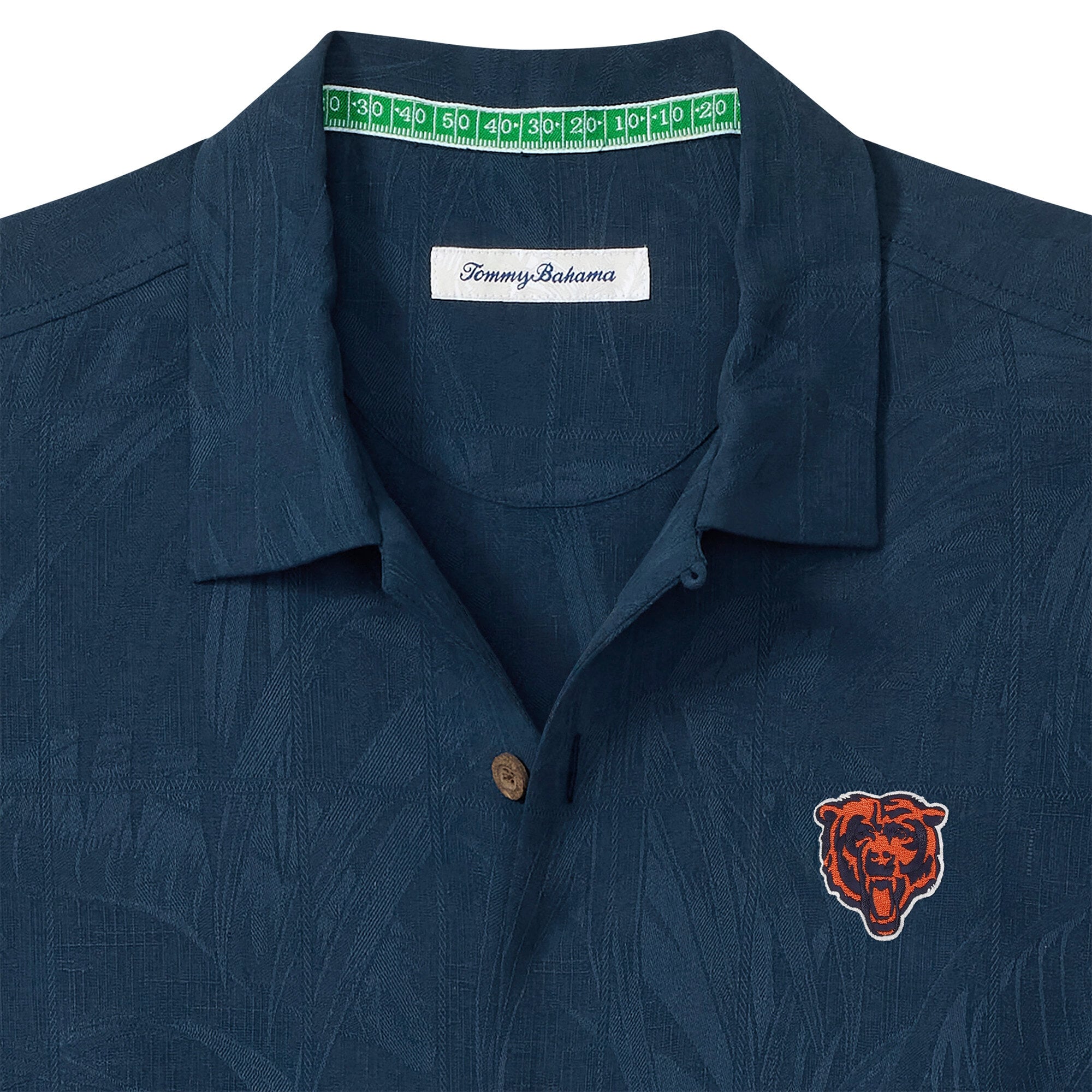 Chemise boutonnée Tommy Bahama Navy Chicago Bears Endzone Paradise IslandZone pour homme