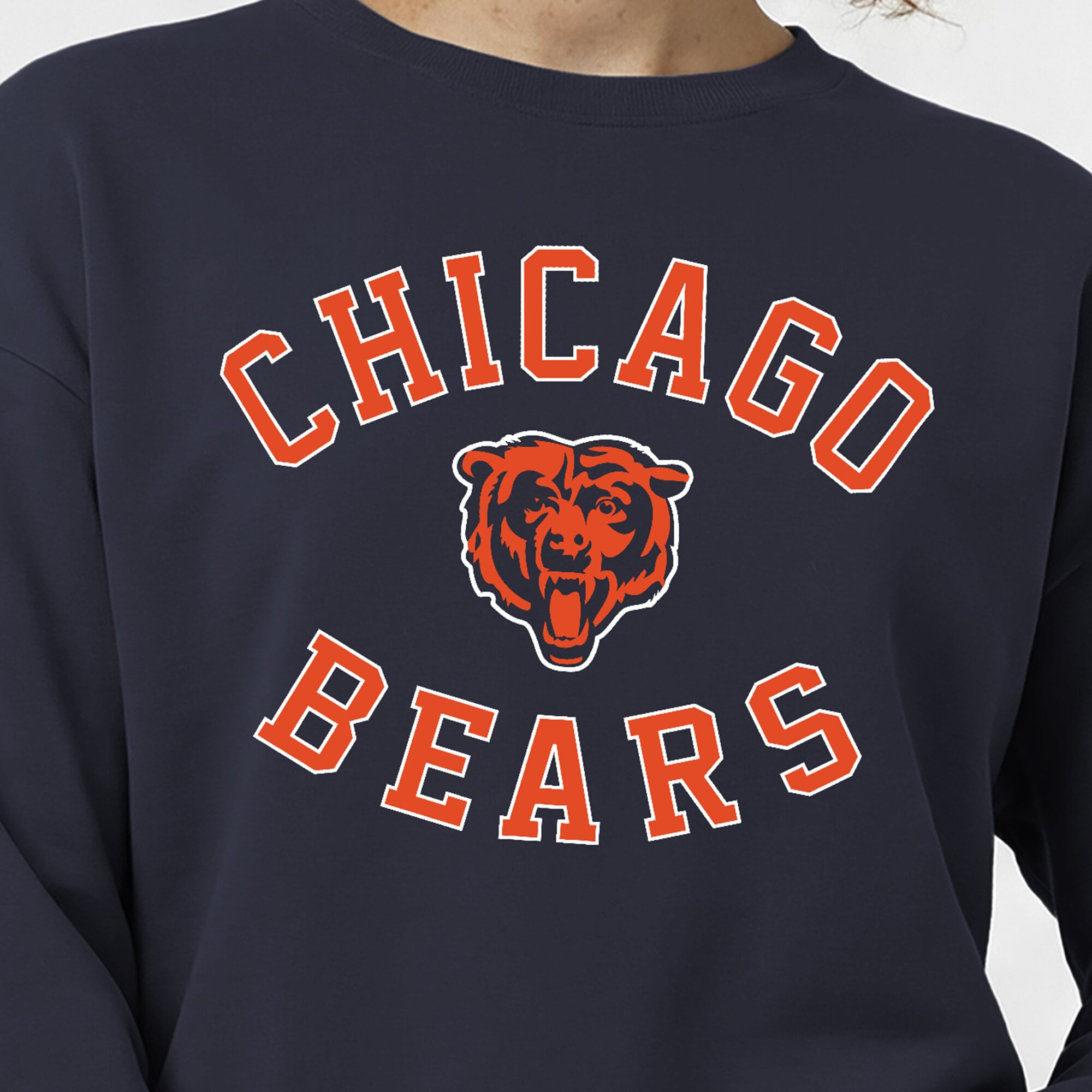 Women's Champion Navy Chicago Bears Heart & Soul Powerblend Sweatshirt