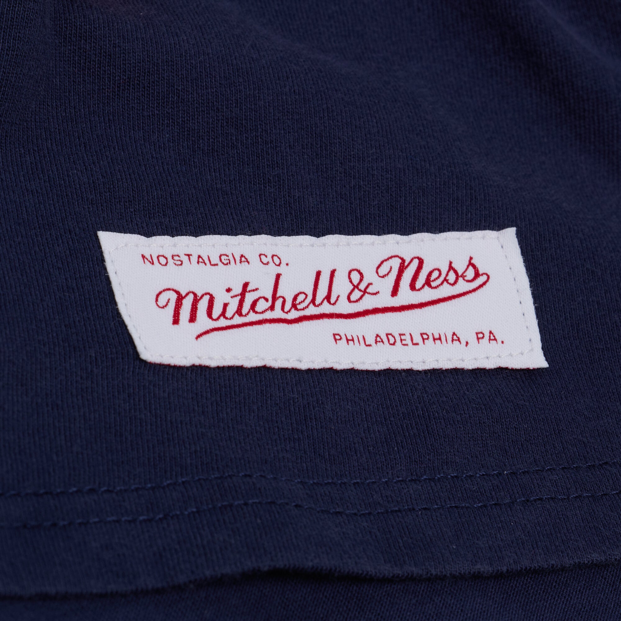 Women's Mitchell & Ness Navy Chicago Bears Street Graphic Boxy Cropped T-Shirt