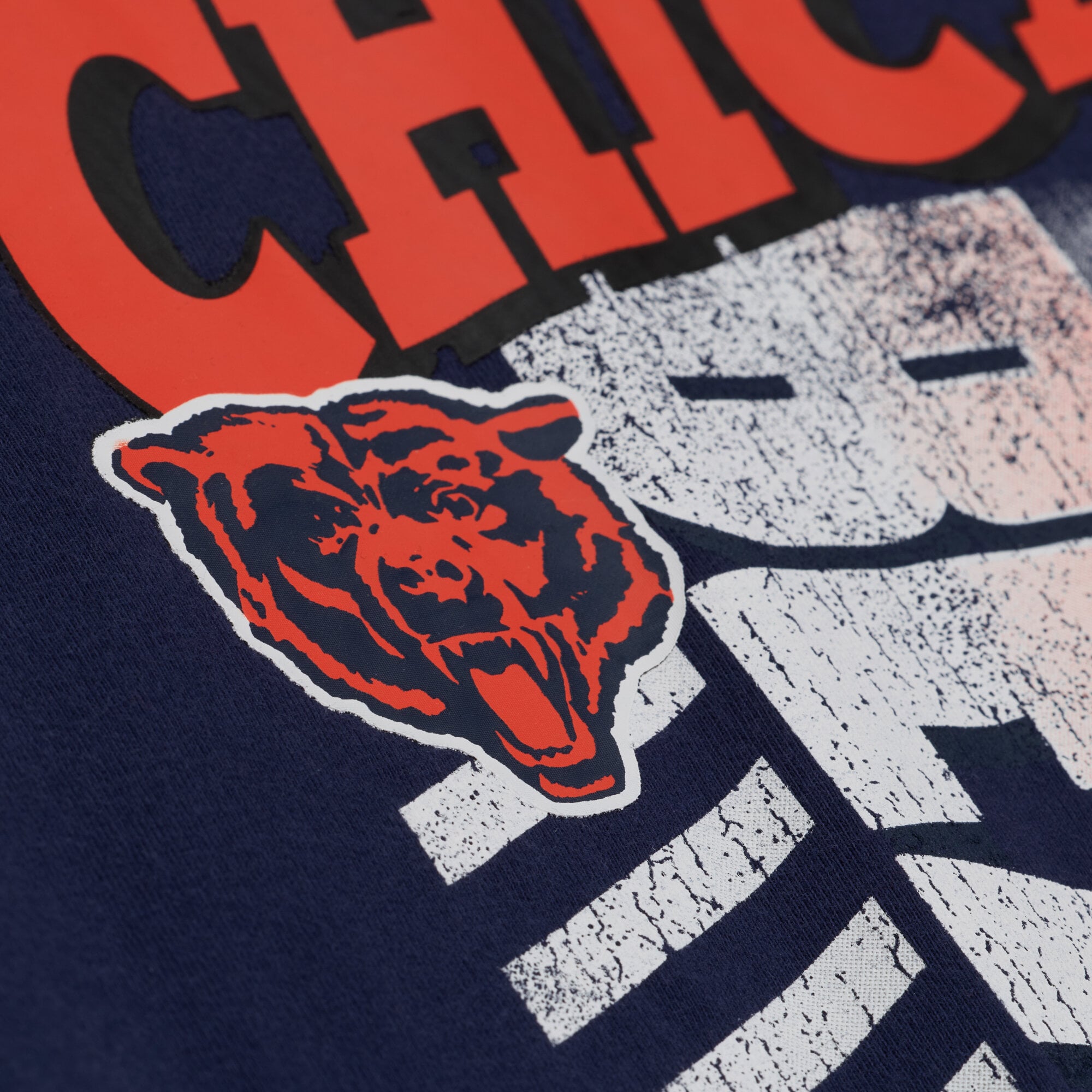 Women's Mitchell & Ness Navy Chicago Bears Street Graphic Boxy Cropped T-Shirt