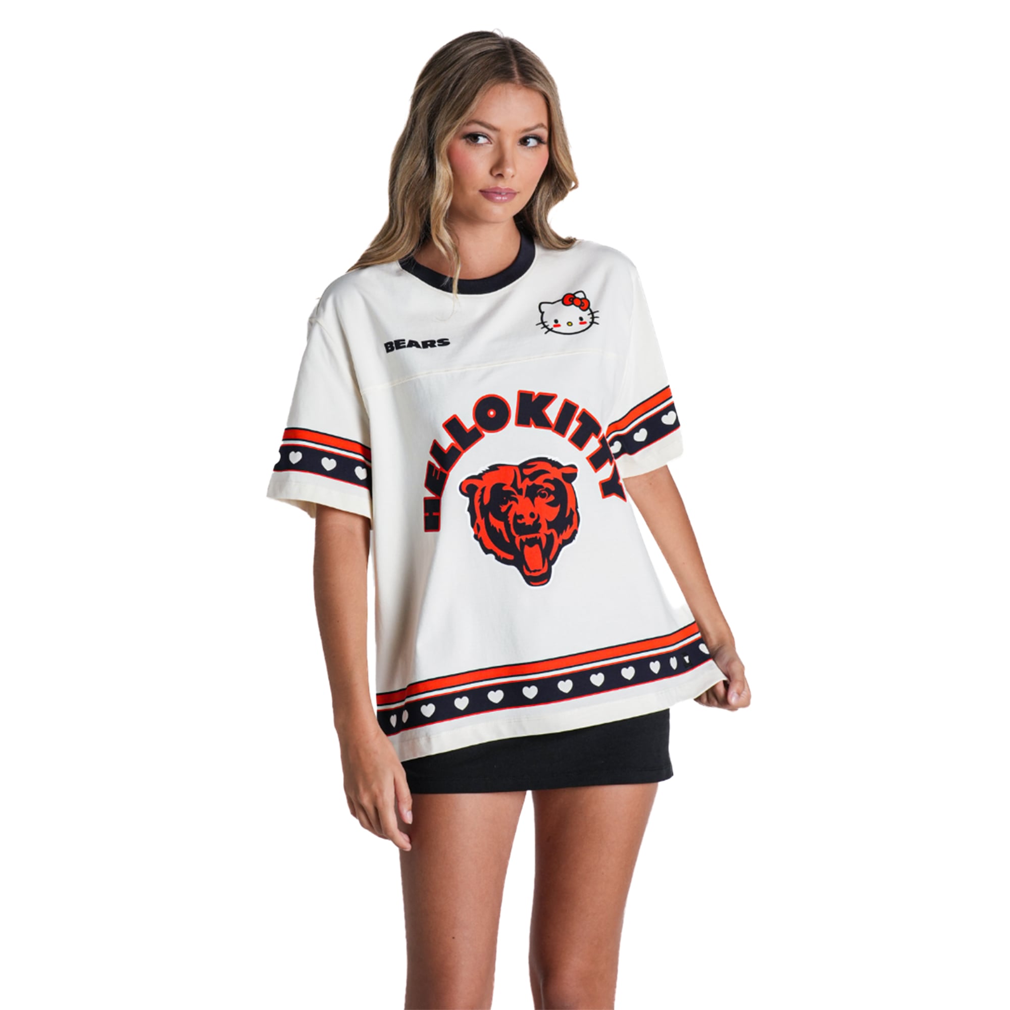 T-shirt oversize crème Chicago Bears pour femme The Wild Collective x Hello Kitty