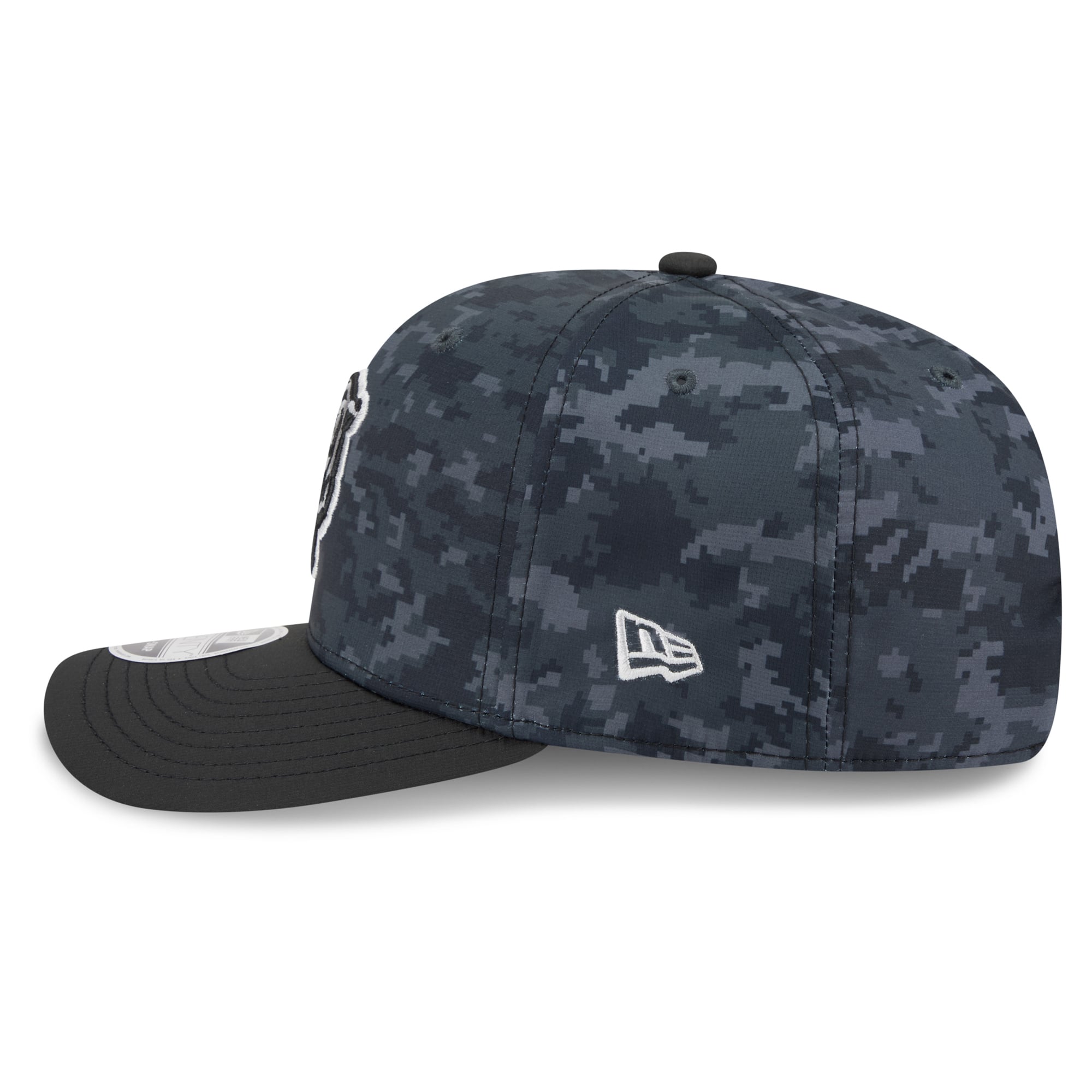 Casquette ajustable New Era Black Chicago Bears 2026 Salute To Service 9SEVENTY pour jeunes
