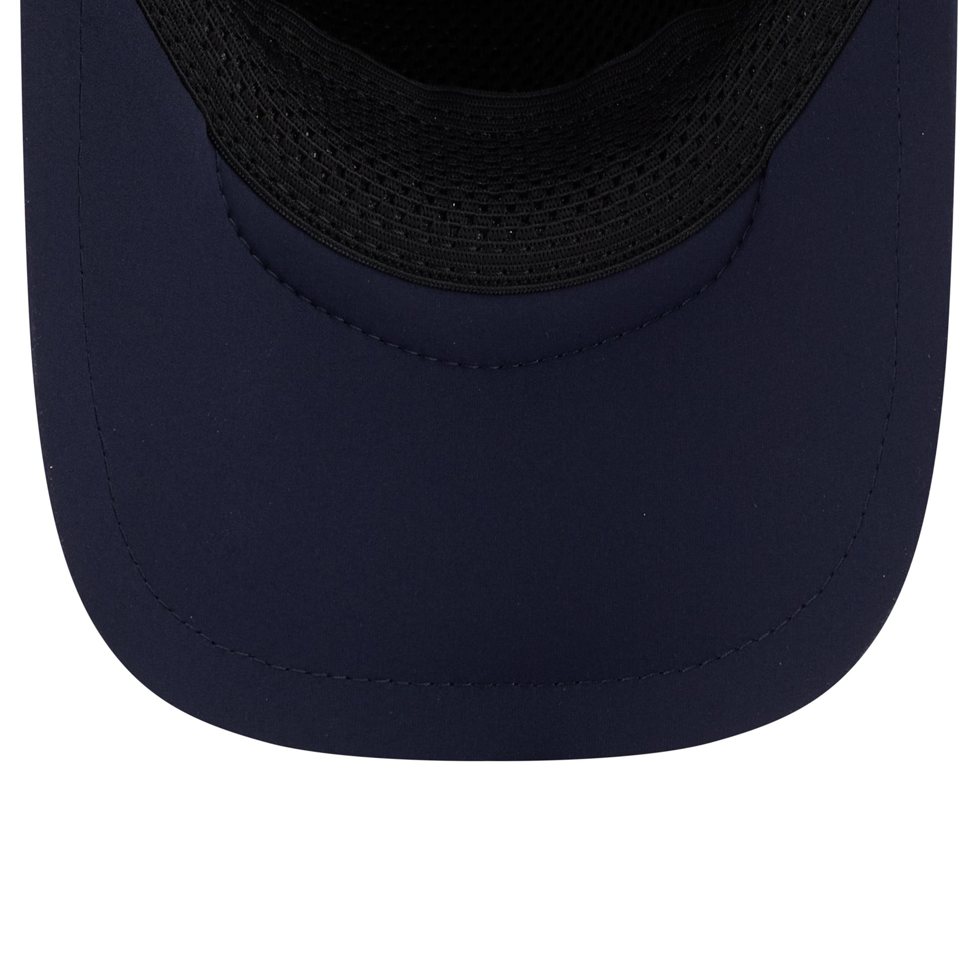 Youth New Era Navy Chicago Bears 2026 Sideline Apex 9FORTY Adjustable Trucker Hat