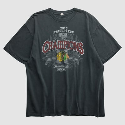 Chicago Blackhawks Majestic 2010 T-shirt - Charcoal - XL by Fanatics Real Vintage