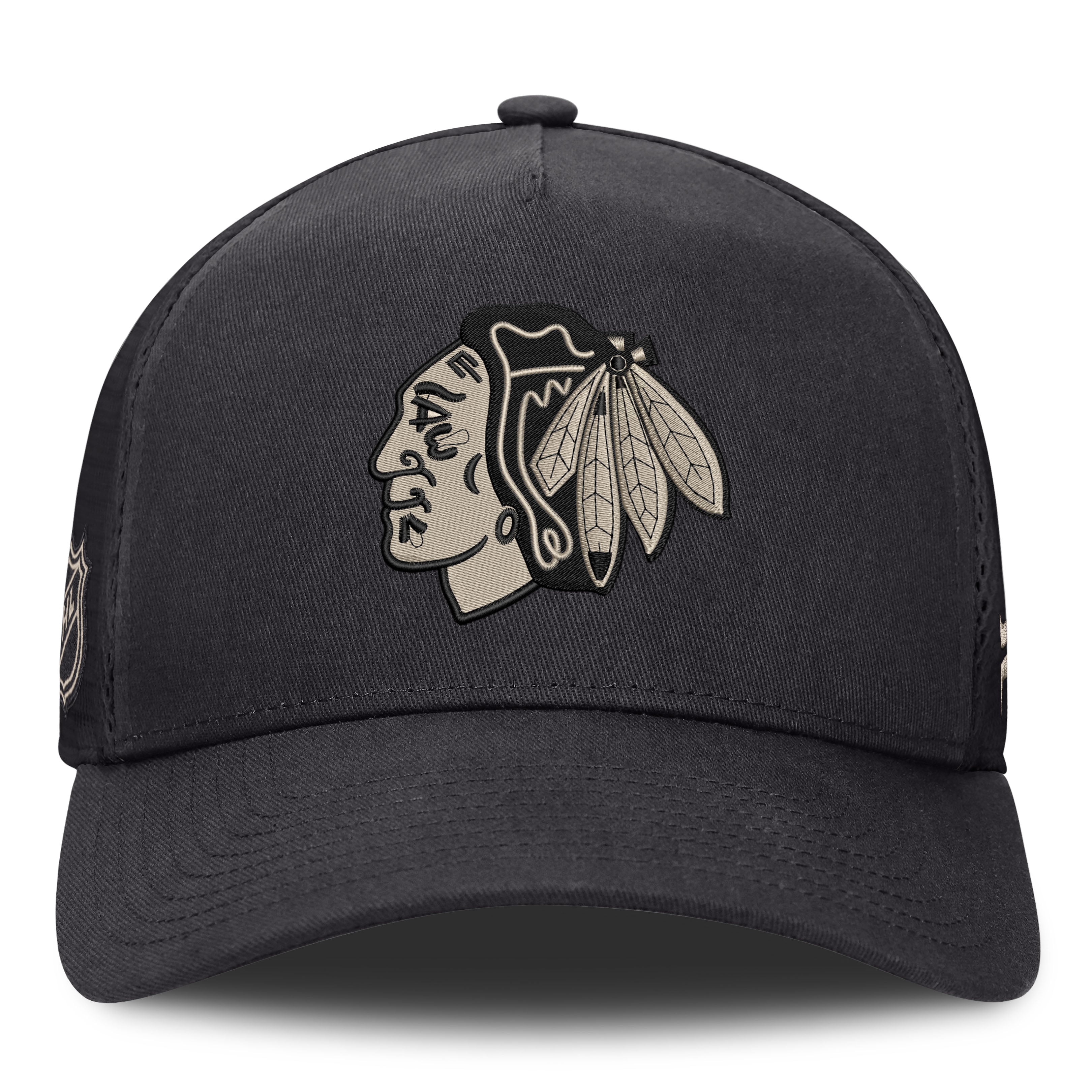 Casquette Fanatics Charcoal Chicago Blackhawks Road Soft Wash à dos en maille A pour homme