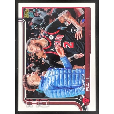 2025-26 Topps Golden Mirror Image Variation SSP #39 Lonzo Ball