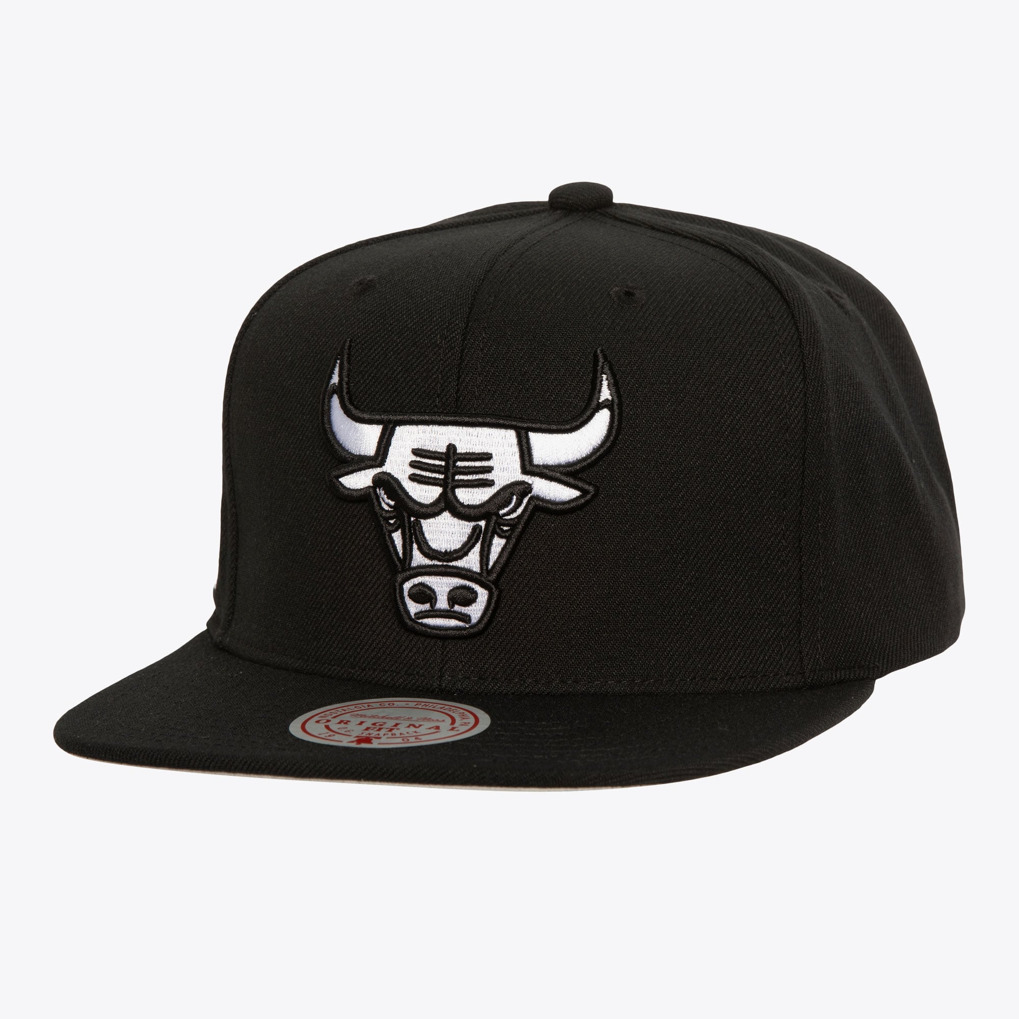 Black/White Chicago Bulls Evergreen OG Snapback Hat