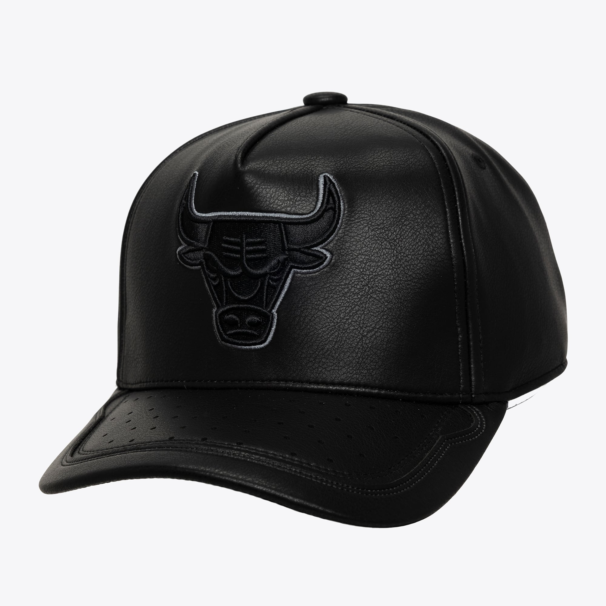 Chicago Bulls Black Day One Pro Pinch Snapback Hat