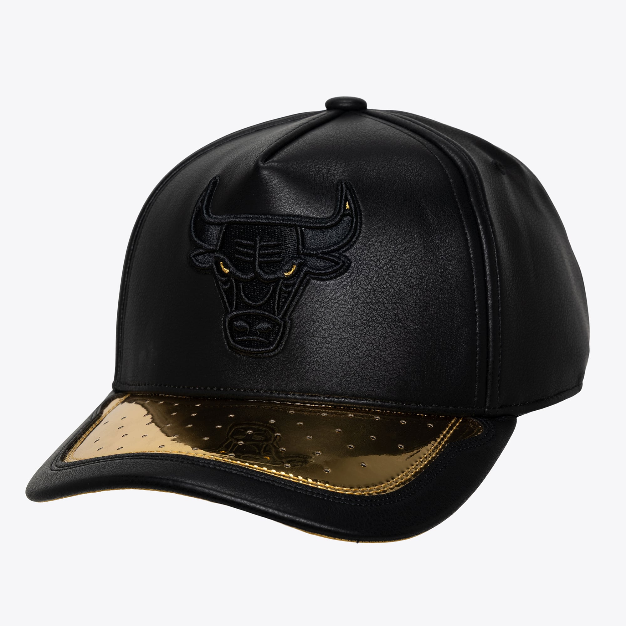 Chicago Bulls Black/Gold Day One Pro Pinch Snapback Hat