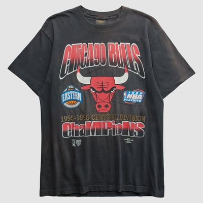 Chicago Bulls Changes 1996 T-shirt - Black - L by Fanatics Real Vintage