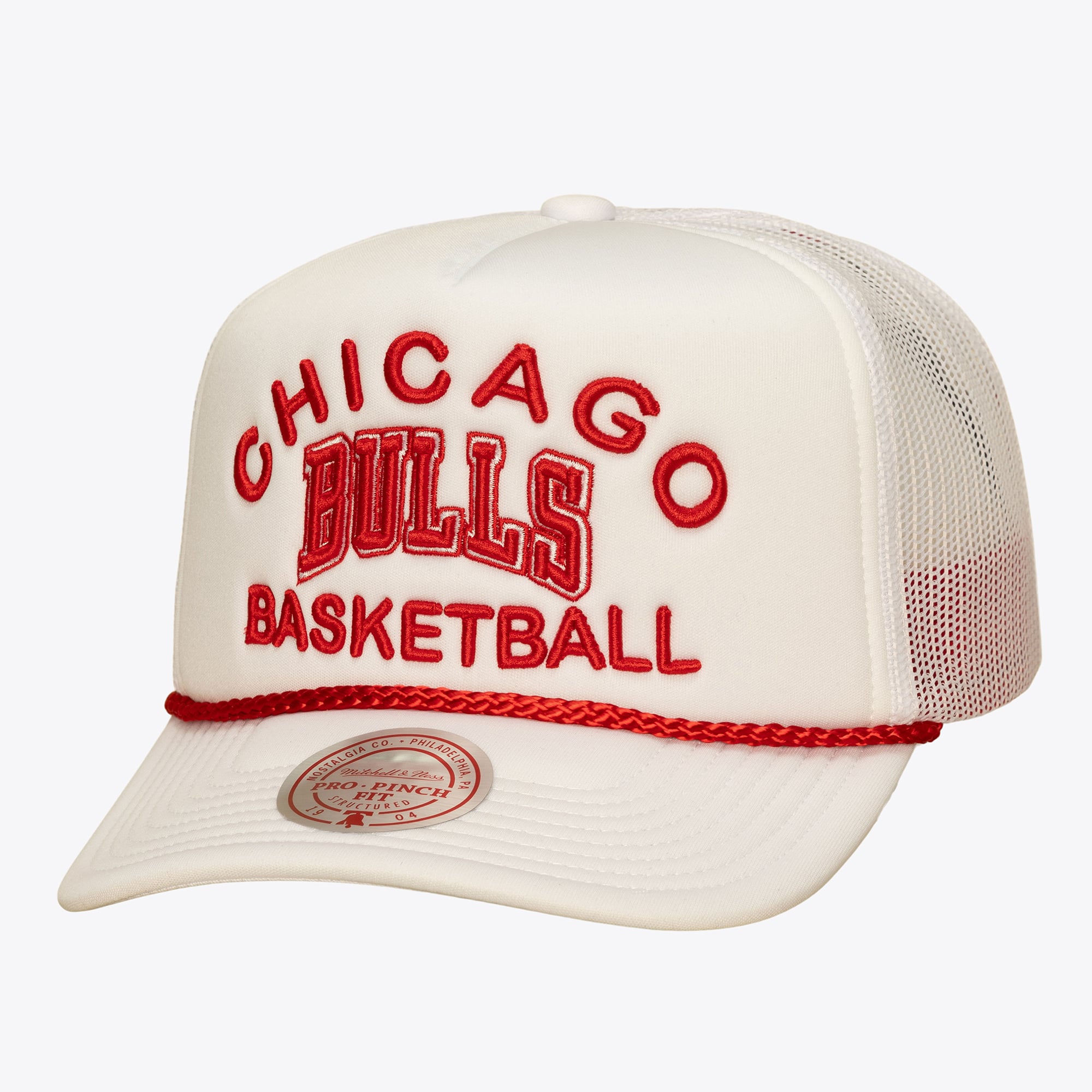 Chicago Bulls Fresh White Pro Pinch Trucker Snapback