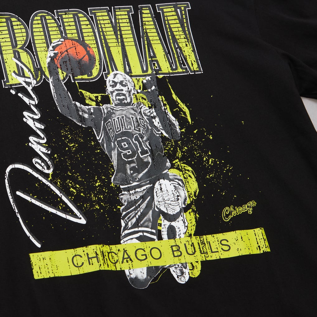 Mitchell & Ness シカゴ・ブルズ ネオンポップ Tシャツ デニス・ロッドマン