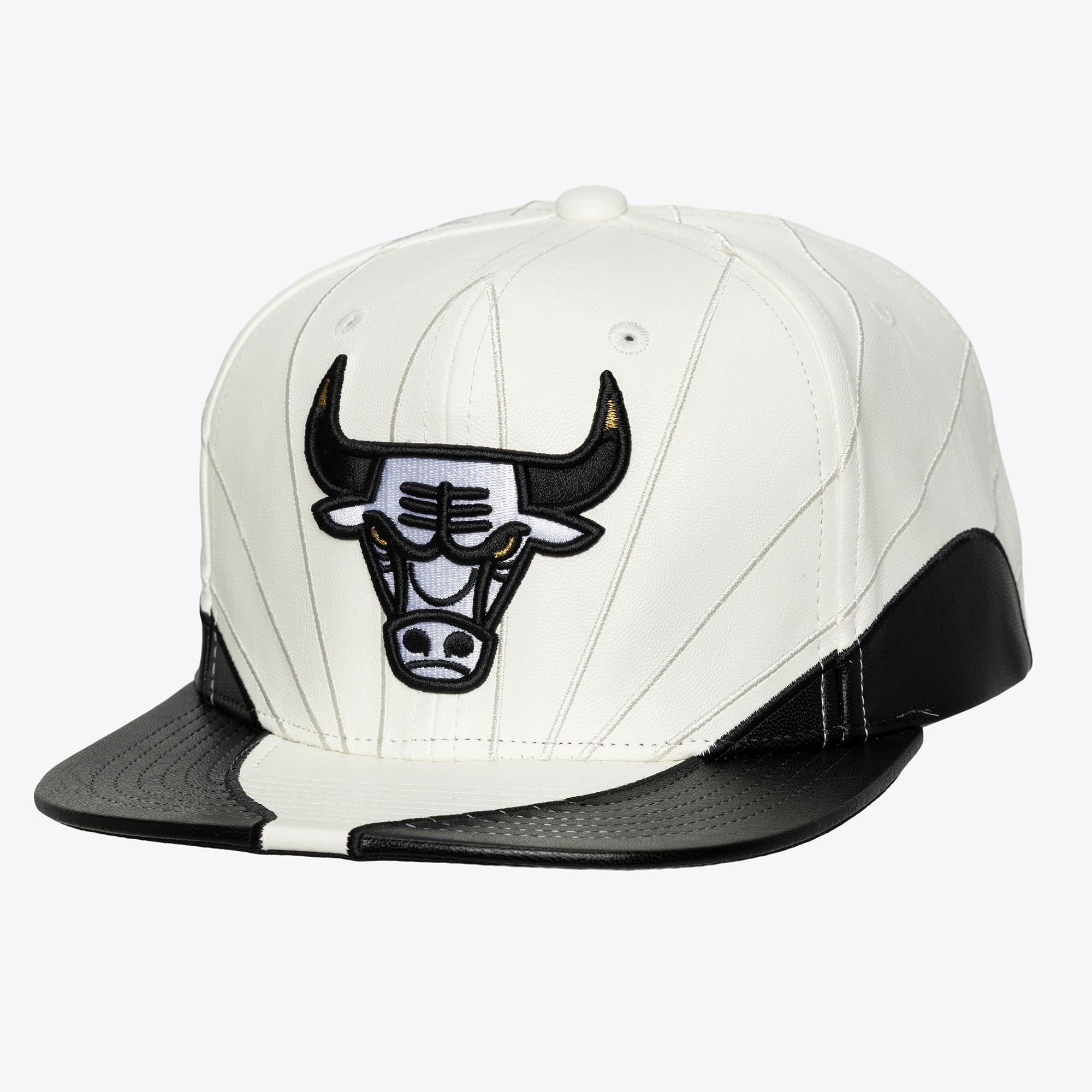 Chicago Bulls White/Black Day 12 Snapback Hat
