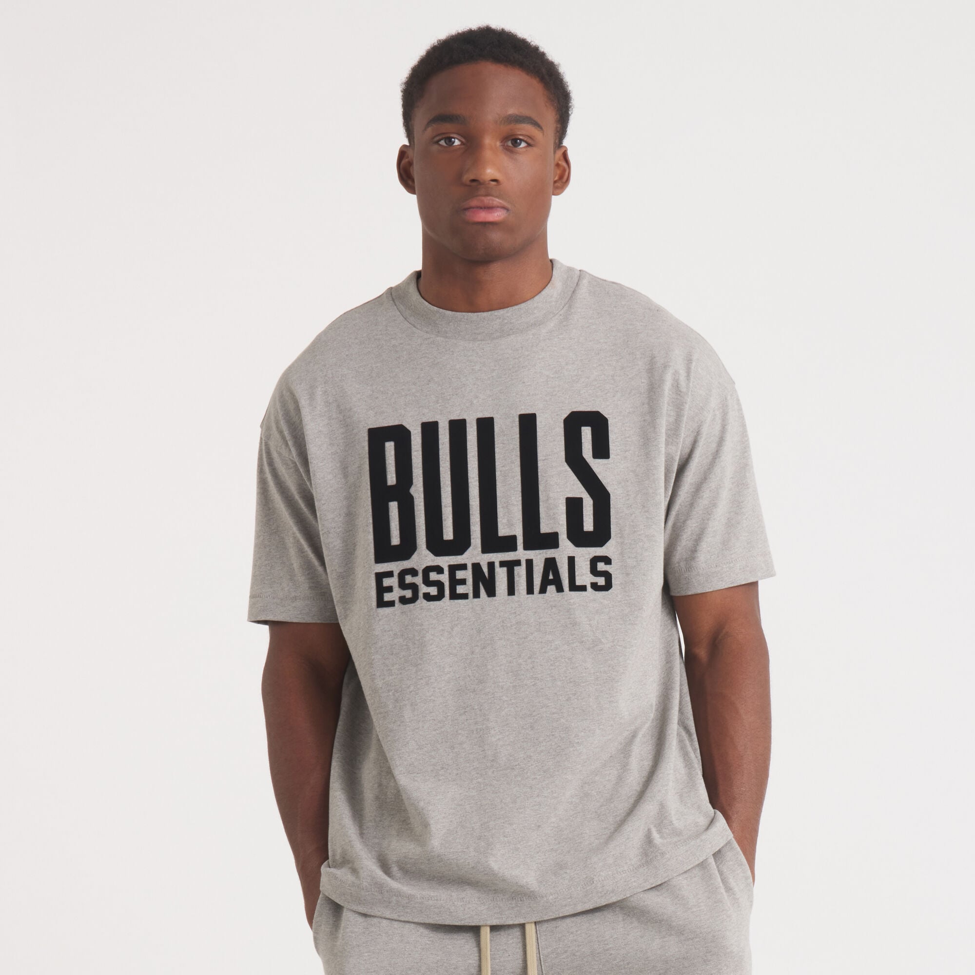 Chicago Bulls x Fear Of God Essentials Short Sleeve T-Shirt - Unisex