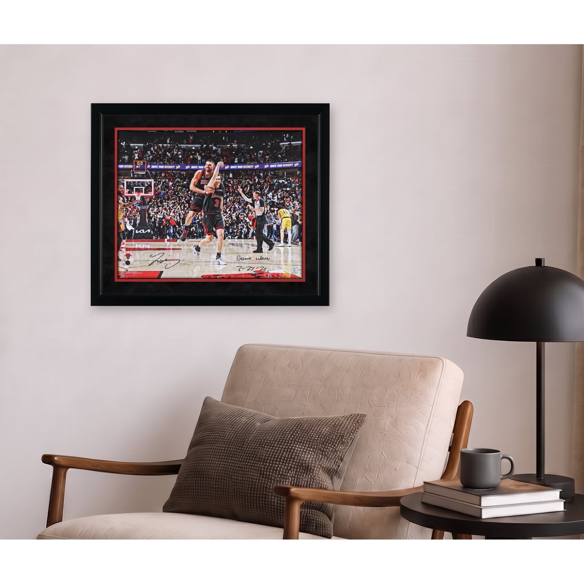 Josh Giddey Chicago Bulls Autographed 16" x 20" Game Winner vs. Lakers Photograph with "Game Winner 3-27-25" Inscription