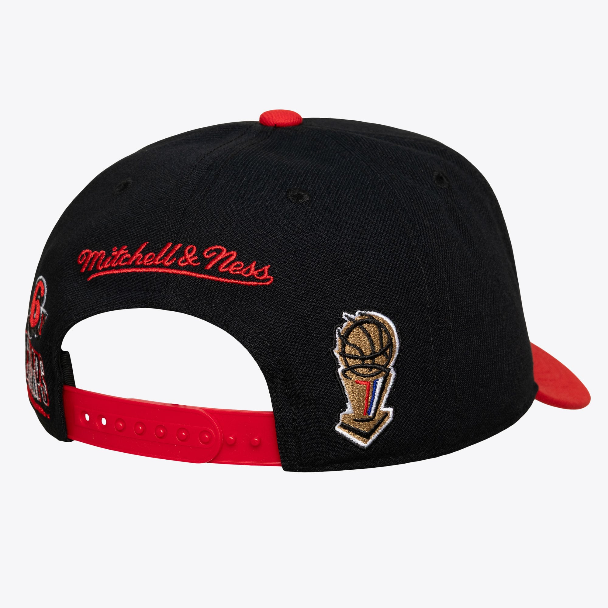 Men's Mitchell & Ness Black Chicago Bulls True Legacy Pro Snapback Hat