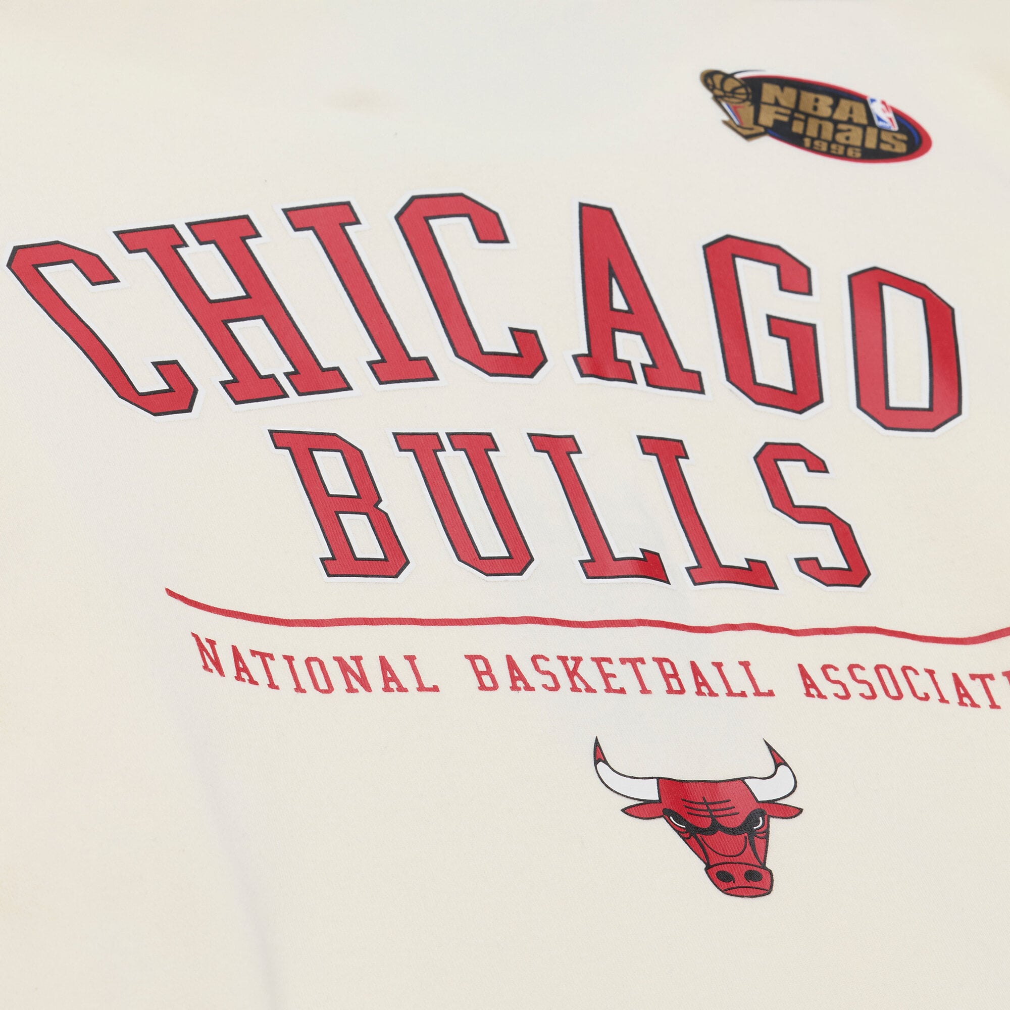 Men's Mitchell & Ness Cream Chicago Bulls Walk-Off Fleece Hoodie